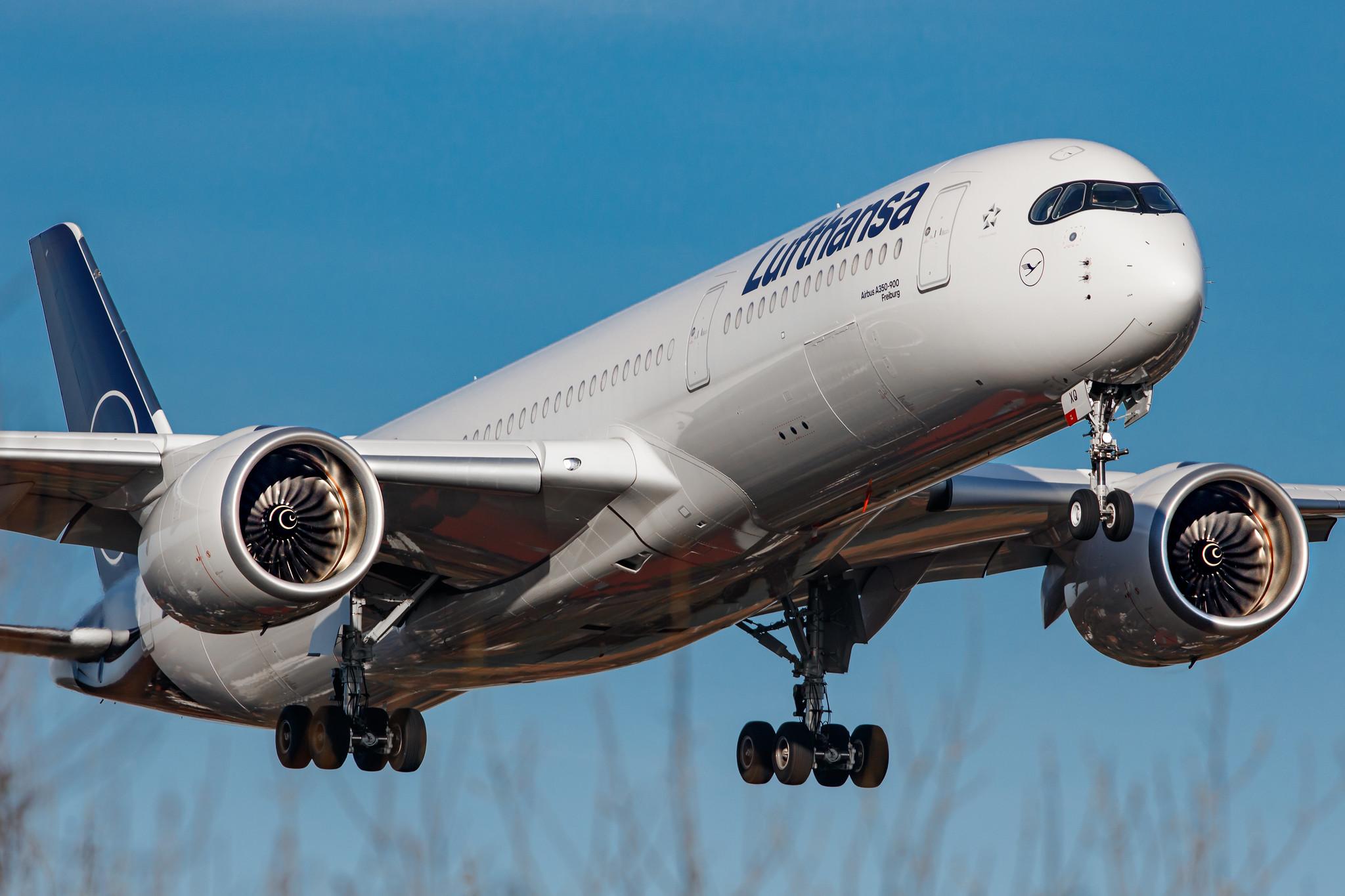 Hamburg Airport: Lufthansa (LH / DLH) |  Airbus A350-941 A359 | D-AIXQ | MSN 427