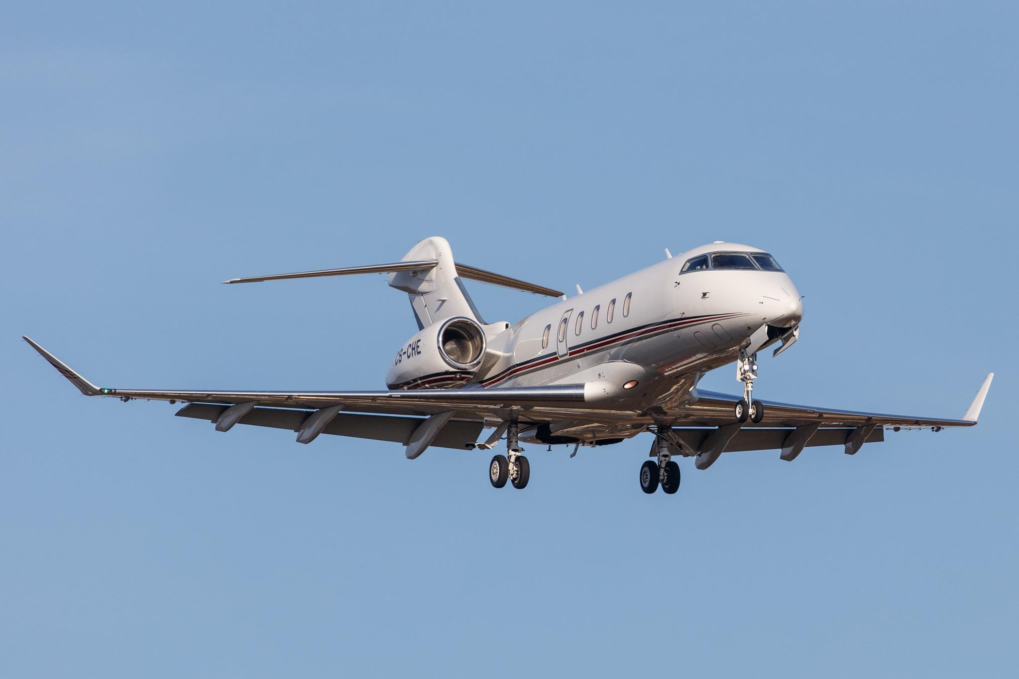 Hamburg Airport: Netjets Europe (/ NJE) | Operator: NetJets |  Bombardier Challenger 350 CL35 | CS-CHE | MSN 20623