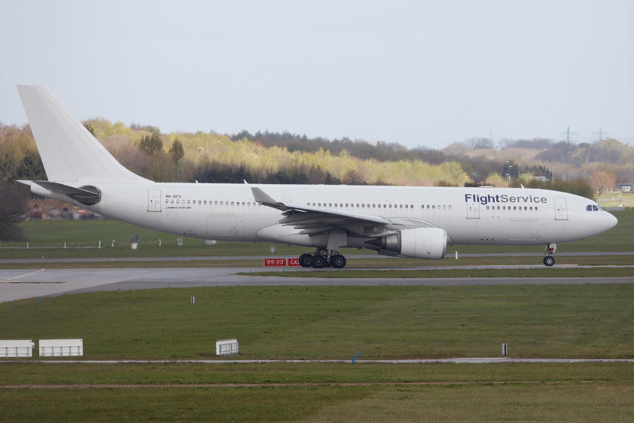 Hamburg Airport: Maleth-Aero (DB / MLT) |  Airbus A330-203 A332 | 9H-BFS | MSN 472