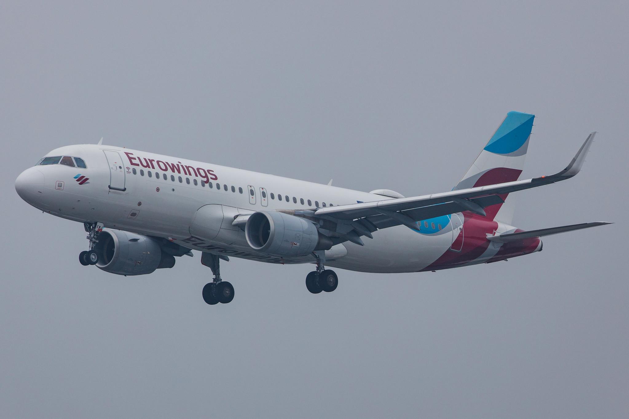 Hamburg Airport: Eurowings (EW / EWG) |  Airbus A320-214 A320 | D-AEWJ | MSN 7216