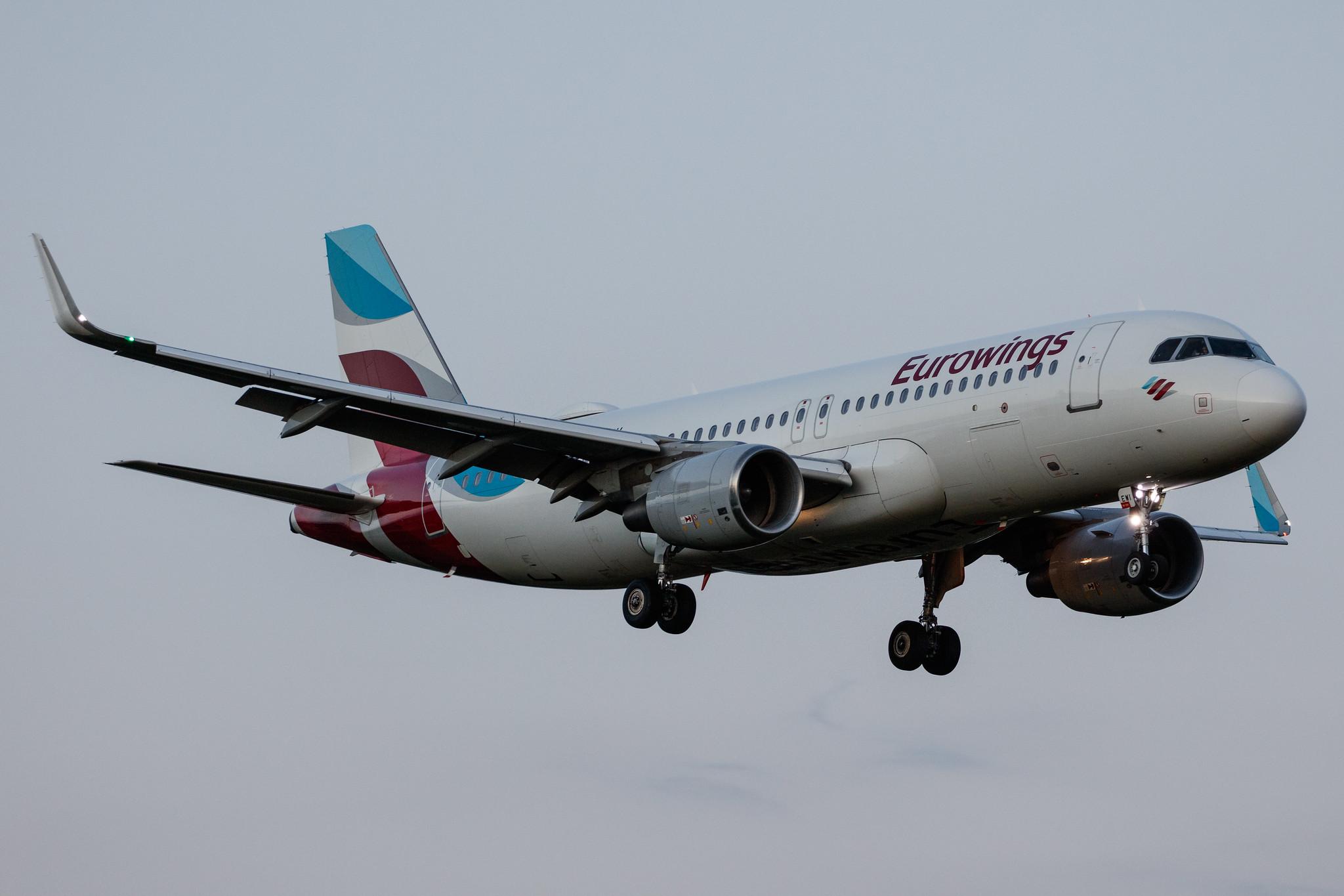 Hamburg Airport: Eurowings (EW / EWG) |  Airbus A320-214 A320 | D-AEWI | MSN 7210