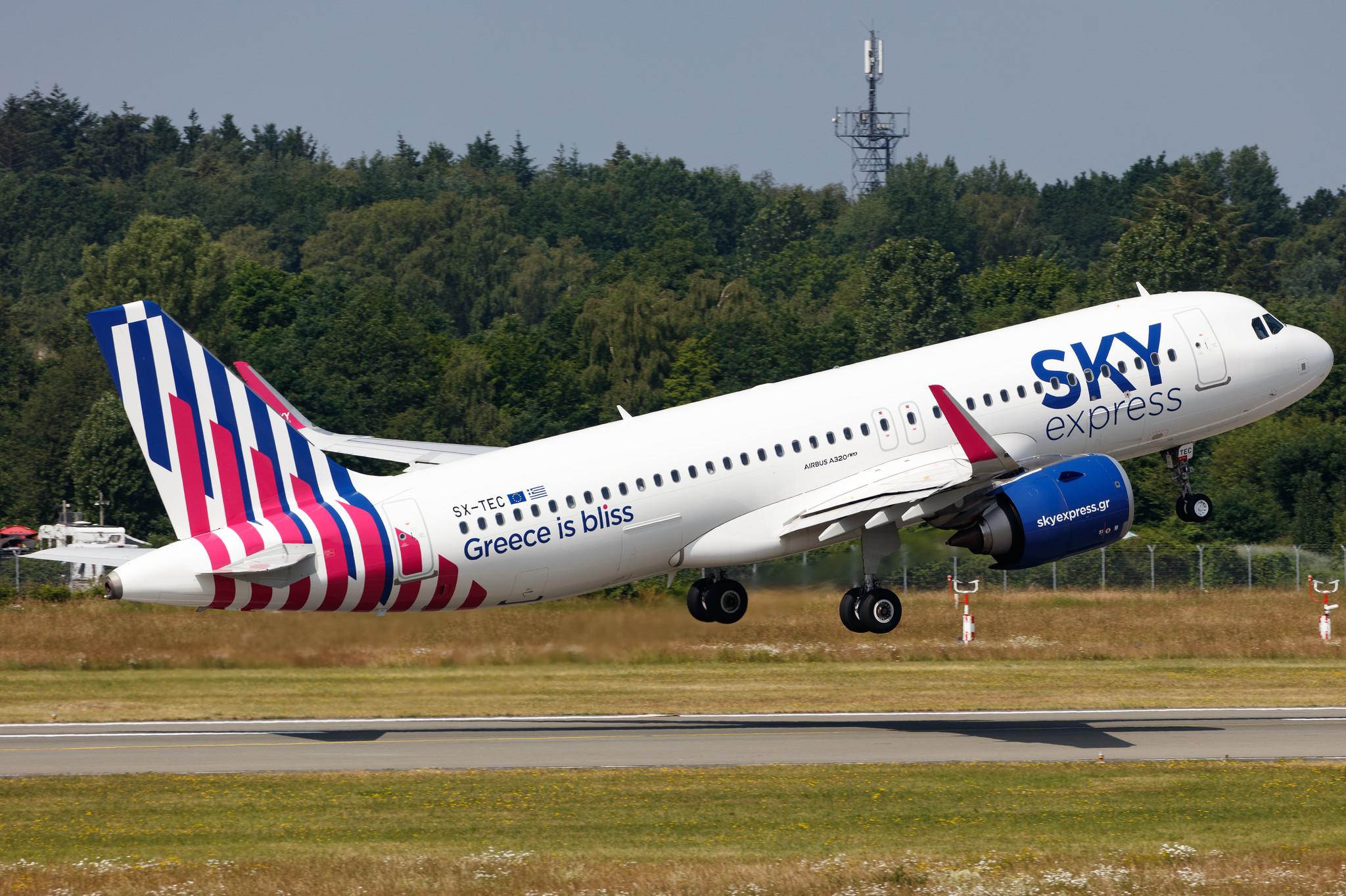 Hamburg Airport: Sky Express (GQ / SEH) |  Airbus A320-251N A20N | SX-TEC | MSN 9566