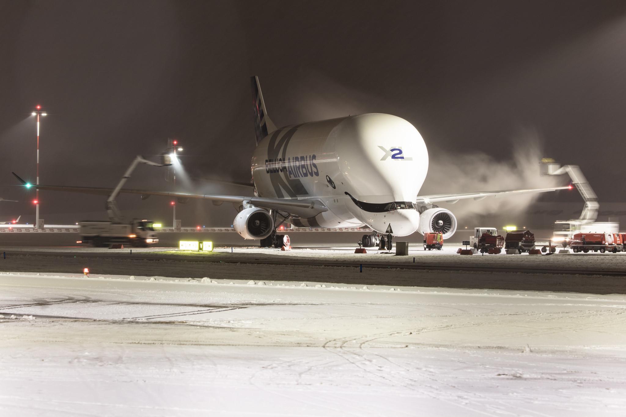 Hamburg Airport: Airbus Transport International (4Y / BGA) |  Airbus A330-743L Beluga XL A337 | F-GXLH | MSN 1853