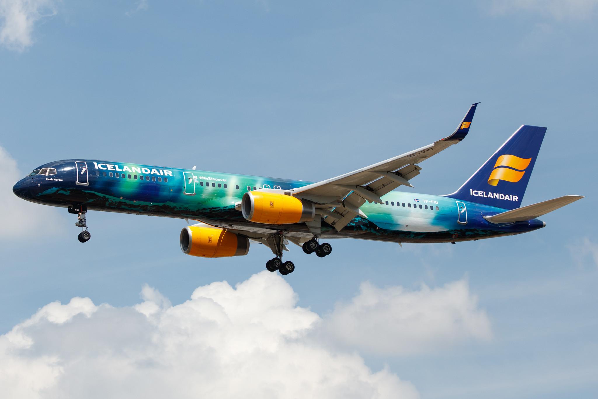 Frankfurt Airport: Icelandair (FI / ICE) |  Livery: Aurora Borealis Livery |  Boeing 757-256 B752 | TF-FIU | MSN 26243
