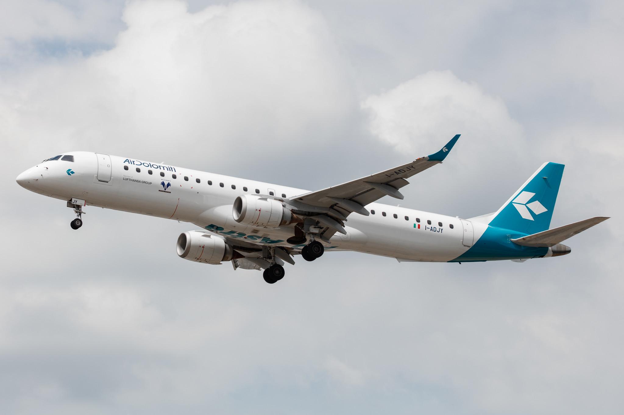 Frankfurt Airport: Air Dolomiti (EN / DLA) |  Embraer E195LR E195 | I-ADJY | MSN 19000300