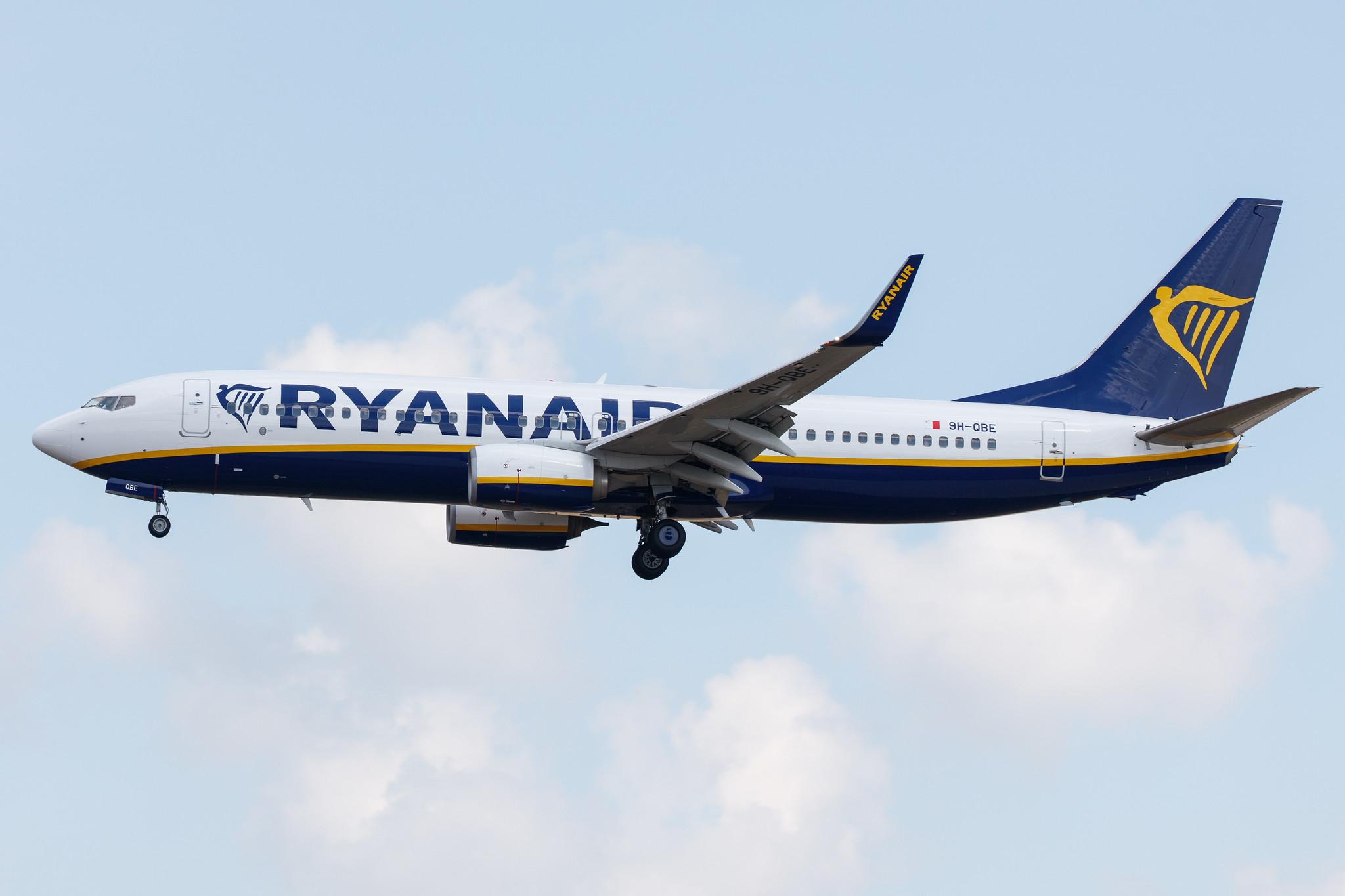 Frankfurt Airport: Ryanair (FR / RYR) | Operator: Malta Air |  Boeing 737-8AS B738 | 9H-QBE | MSN 61577