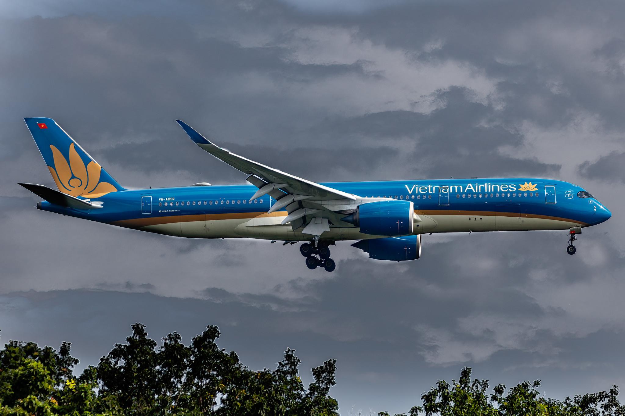 Frankfurt Airport: Vietnam Airlines (VN / HVN) |  Airbus A350-941 A359 | VN-A899 | MSN 297