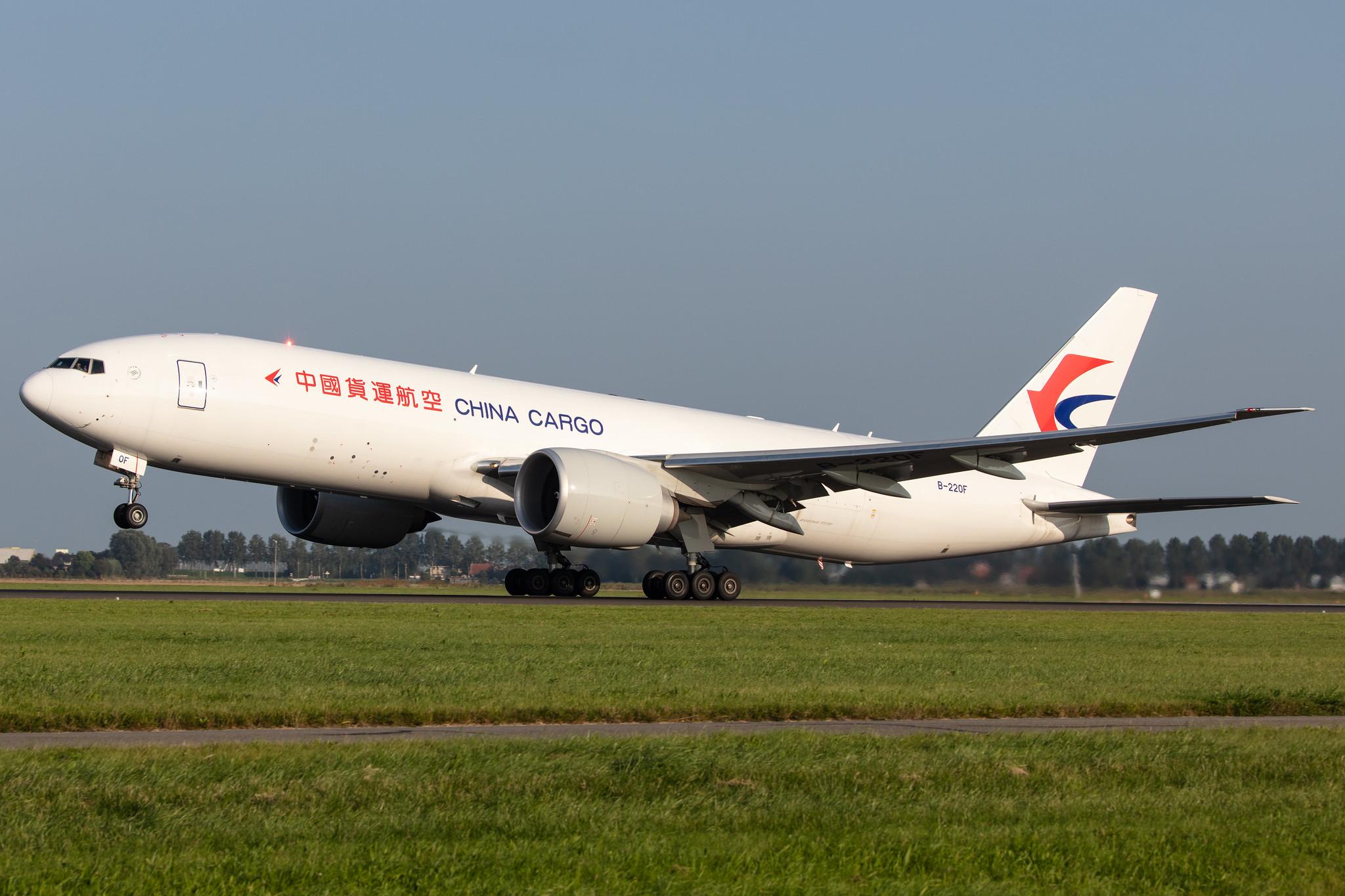 Amsterdam Schiphol: China Cargo Airlines (CK / CKK) |  Boeing 777-F B77L | B-220F | MSN 66624