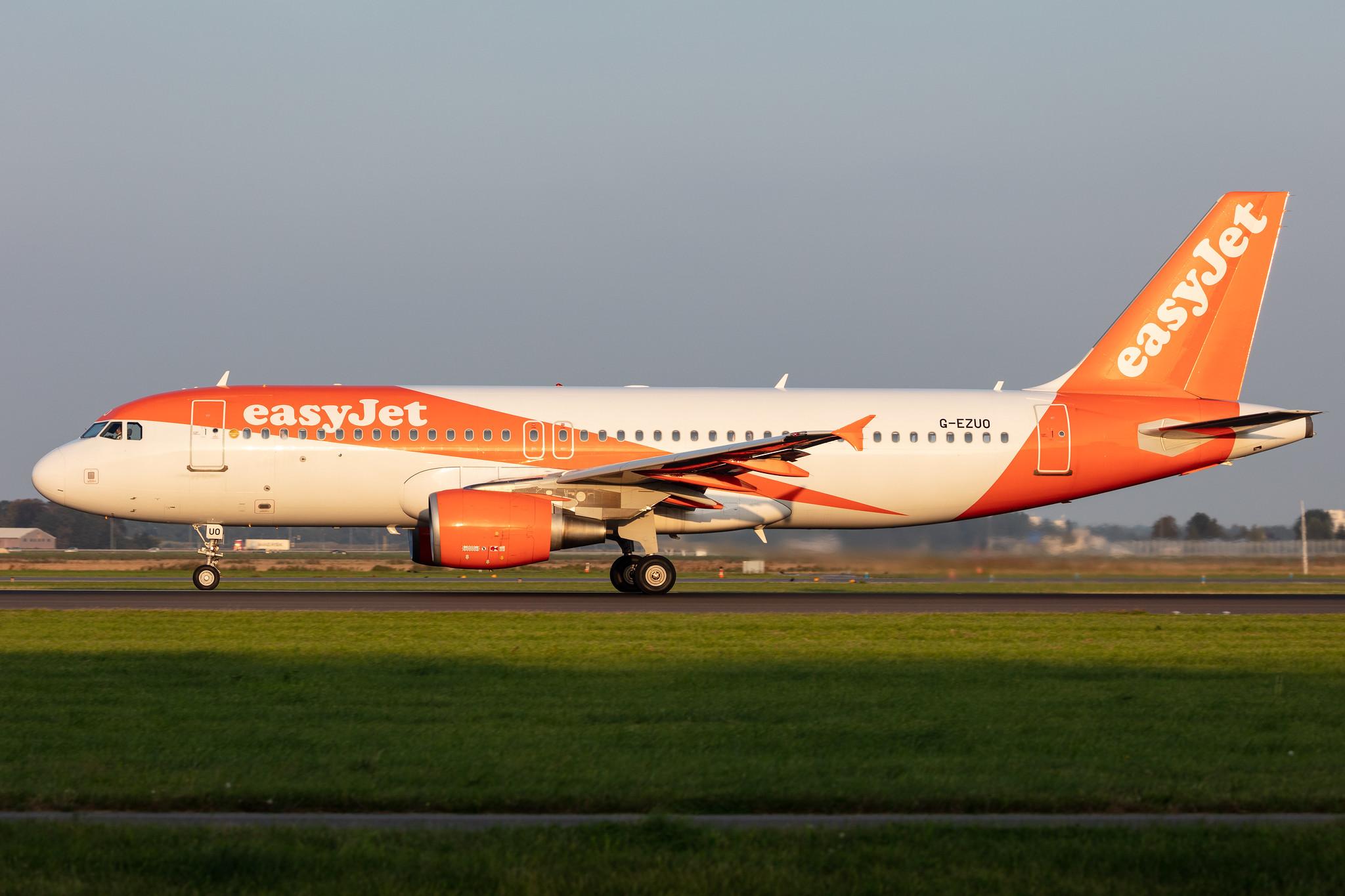 Amsterdam Schiphol: easyJet (U2 / EZY) |  Airbus A320-214 A320 | G-EZUO | MSN 5052