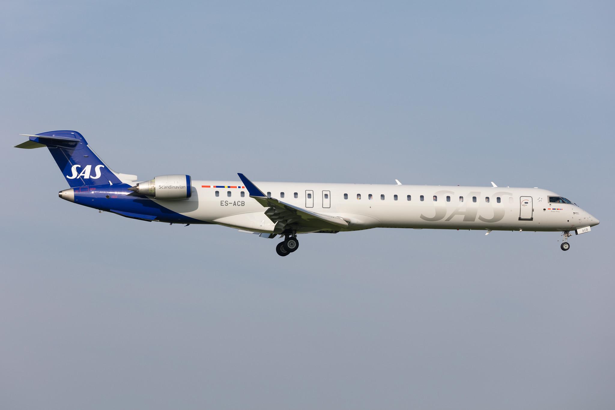 Amsterdam Schiphol: SAS (SK / SAS) | Operator: Xfly |  Mitsubishi CRJ-900ER CRJ9 | ES-ACB | MSN 15261