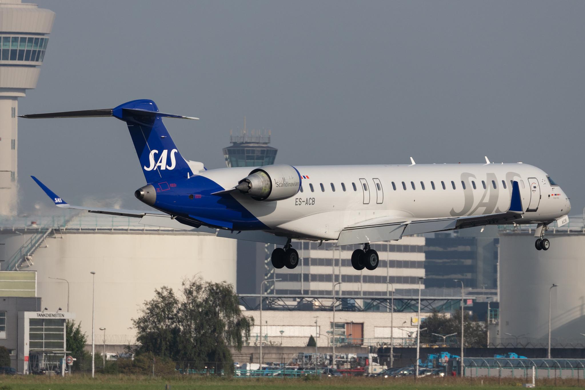 Amsterdam Schiphol: SAS (SK / SAS) | Operator: Xfly |  Mitsubishi CRJ-900ER CRJ9 | ES-ACB | MSN 15261