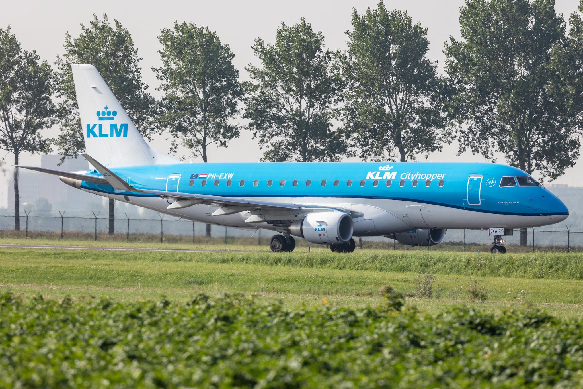Amsterdam Schiphol: KLM (KL / KLM) | Operator: KLM Cityhopper |  Embraer E175STD E75L | PH-EXW | MSN 17000710