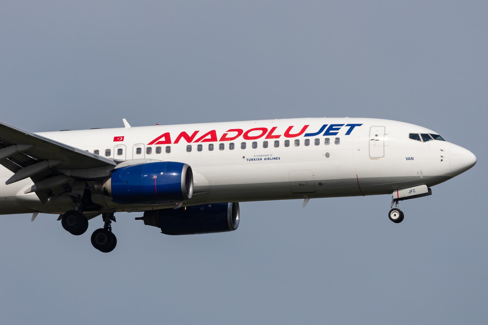 Amsterdam Schiphol: AnadoluJet (TK / THY) | Operator: Turkish Airlines |  Boeing 737-8F2 B738 | TC-JFC | MSN 29765