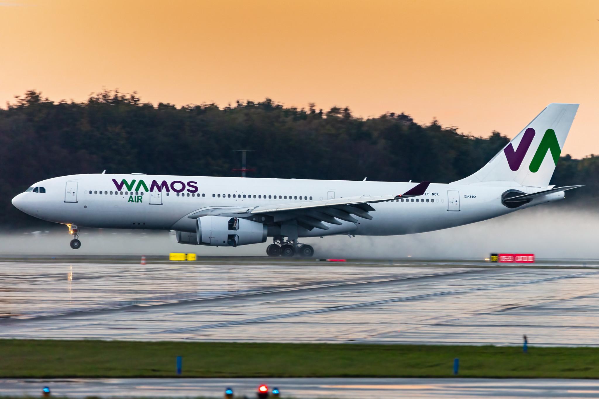Hamburg Airport: Wamos Air (EB / PLM) |  Airbus A330-243 A332 | EC-NCK | MSN 0840