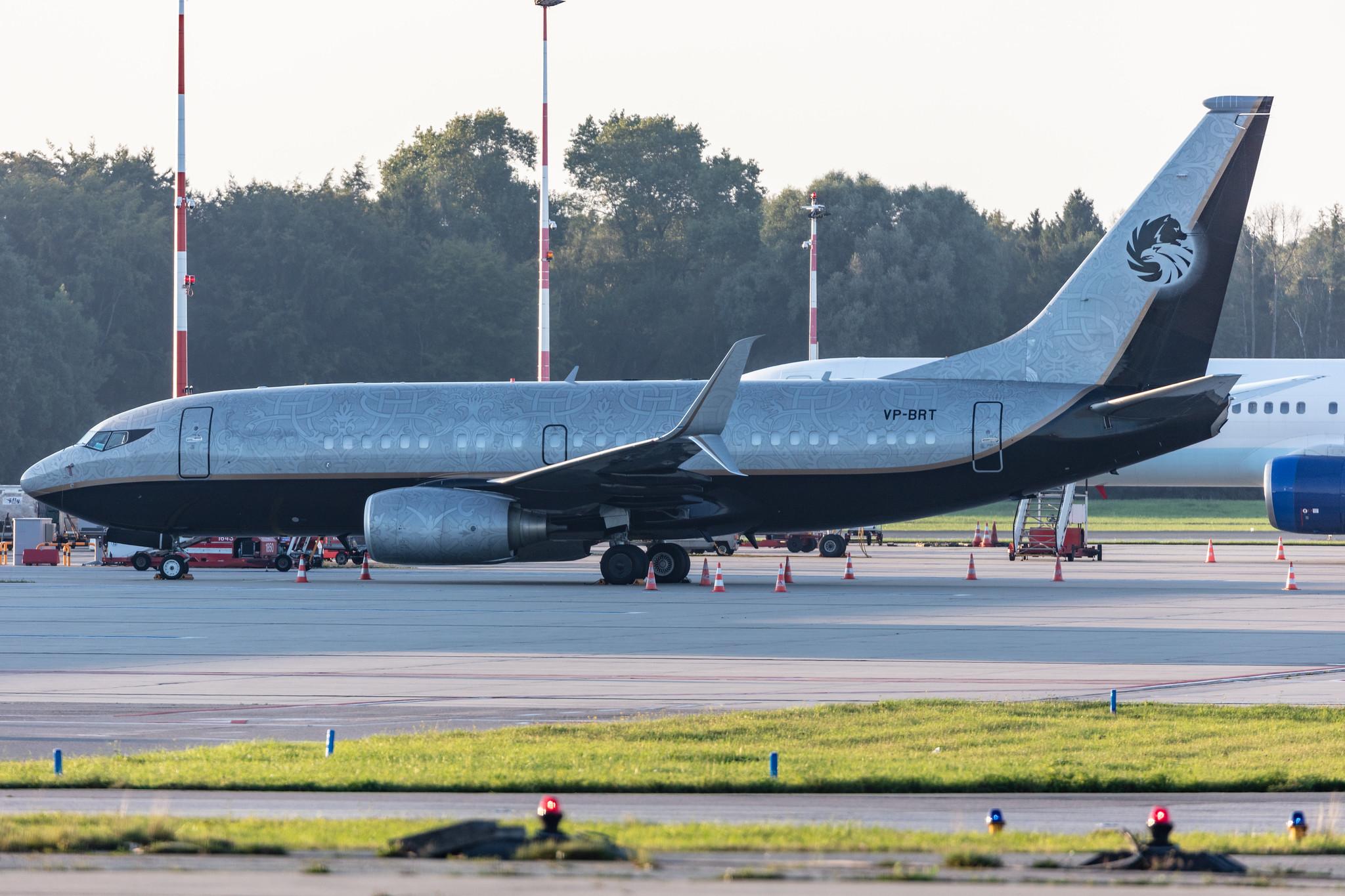Hamburg Airport: Royal Jet |  Boeing 737-7BC(BBJ) B737 | VP-BRT | MSN 32970