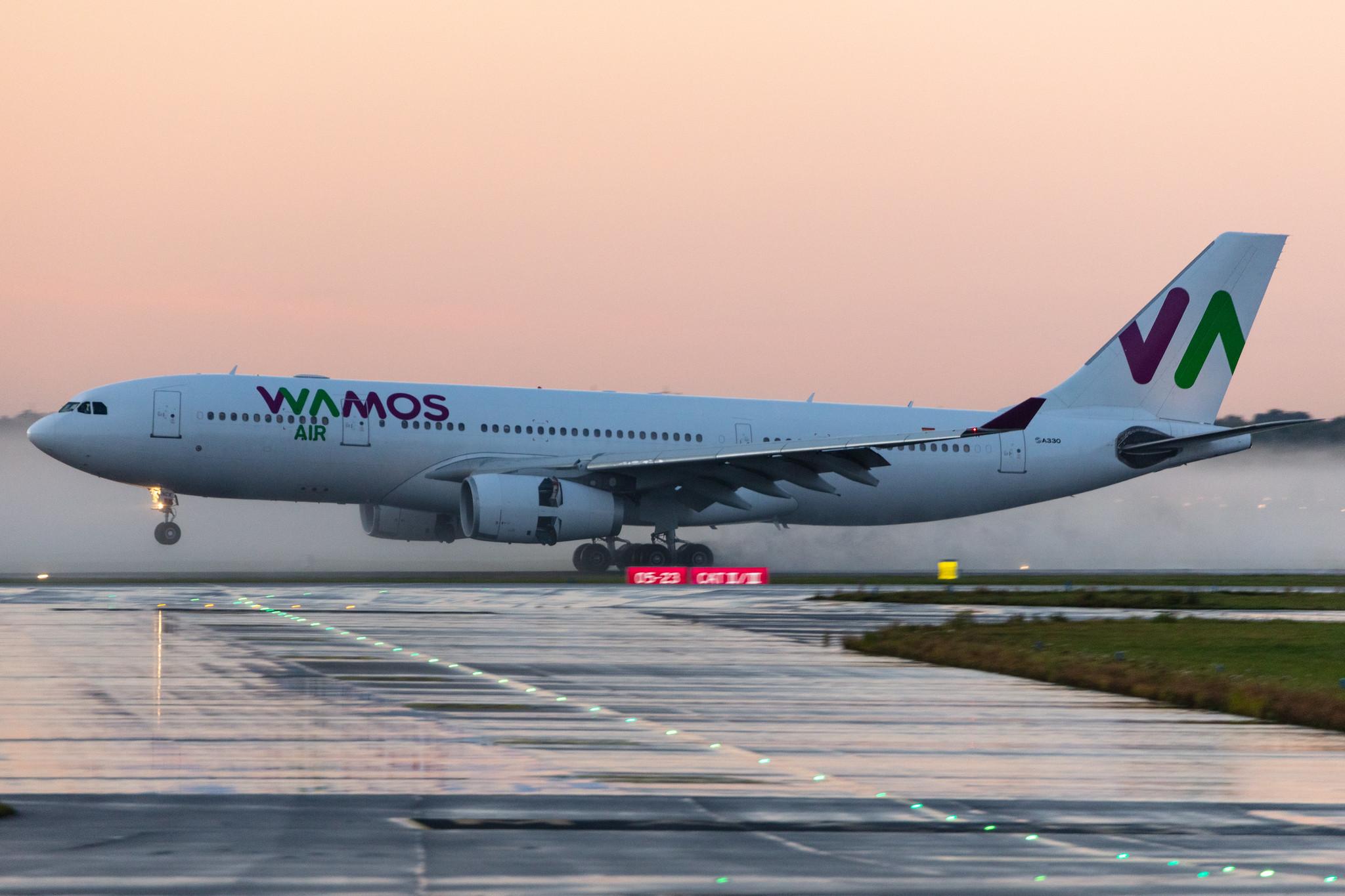 Hamburg Airport: Wamos Air (EB / PLM) |  Airbus A330-243 A332 | EC-NCK | MSN 0840