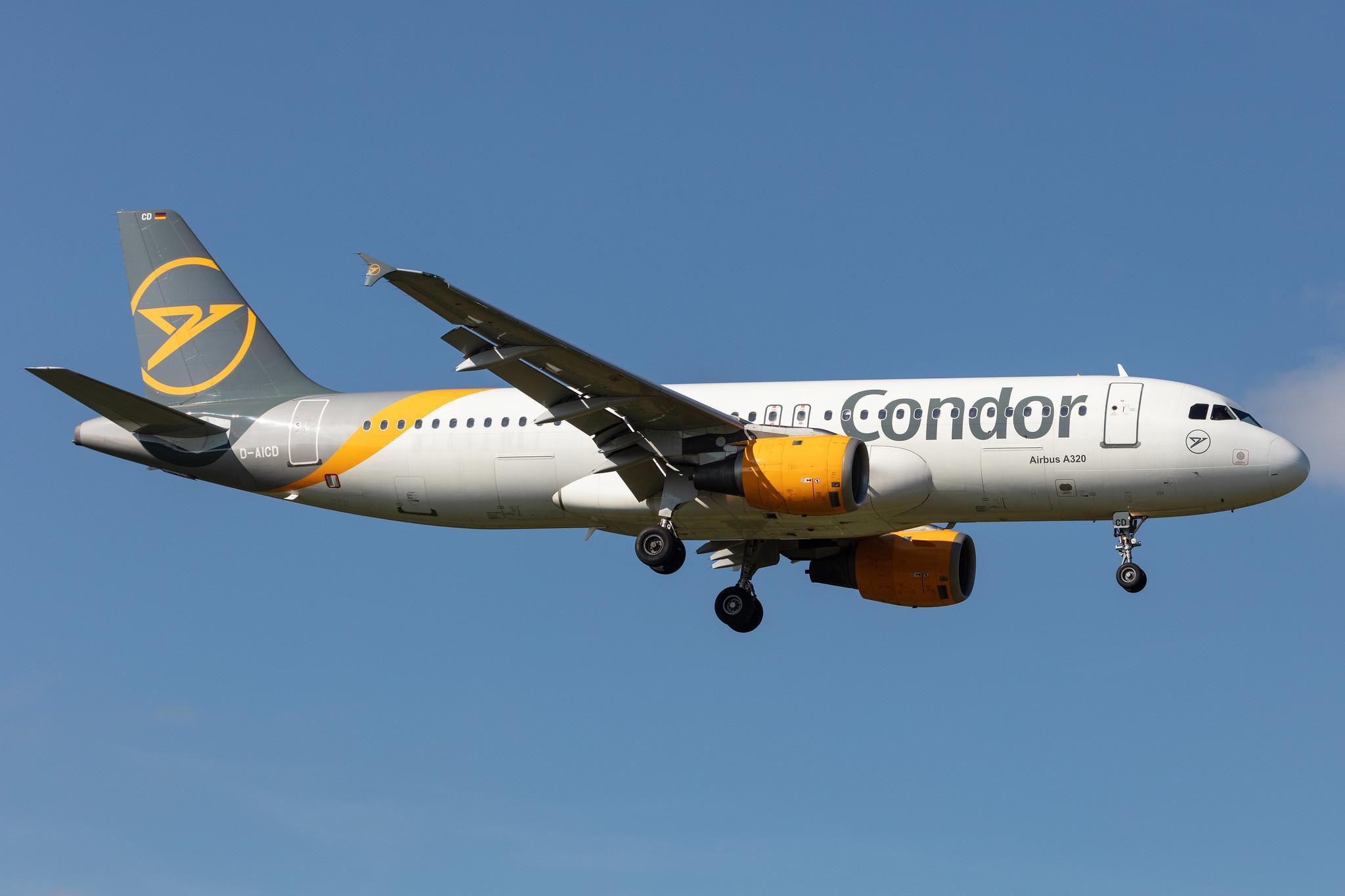 Hamburg Airport: Condor (DE / CFG) |  Airbus A320-212 A320 | D-AICD | MSN 0884