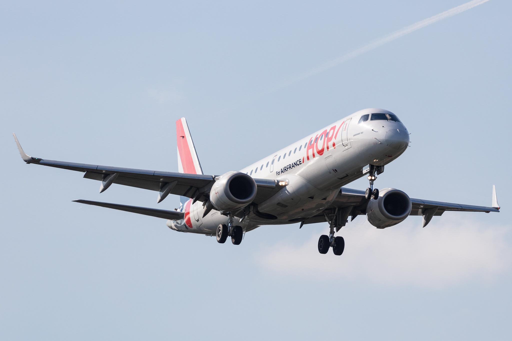 Hamburg Airport: Air France (AF / AFR) | Operator: Air France Hop |  Embraer E190LR E190 | F-HBLC | MSN 19000080