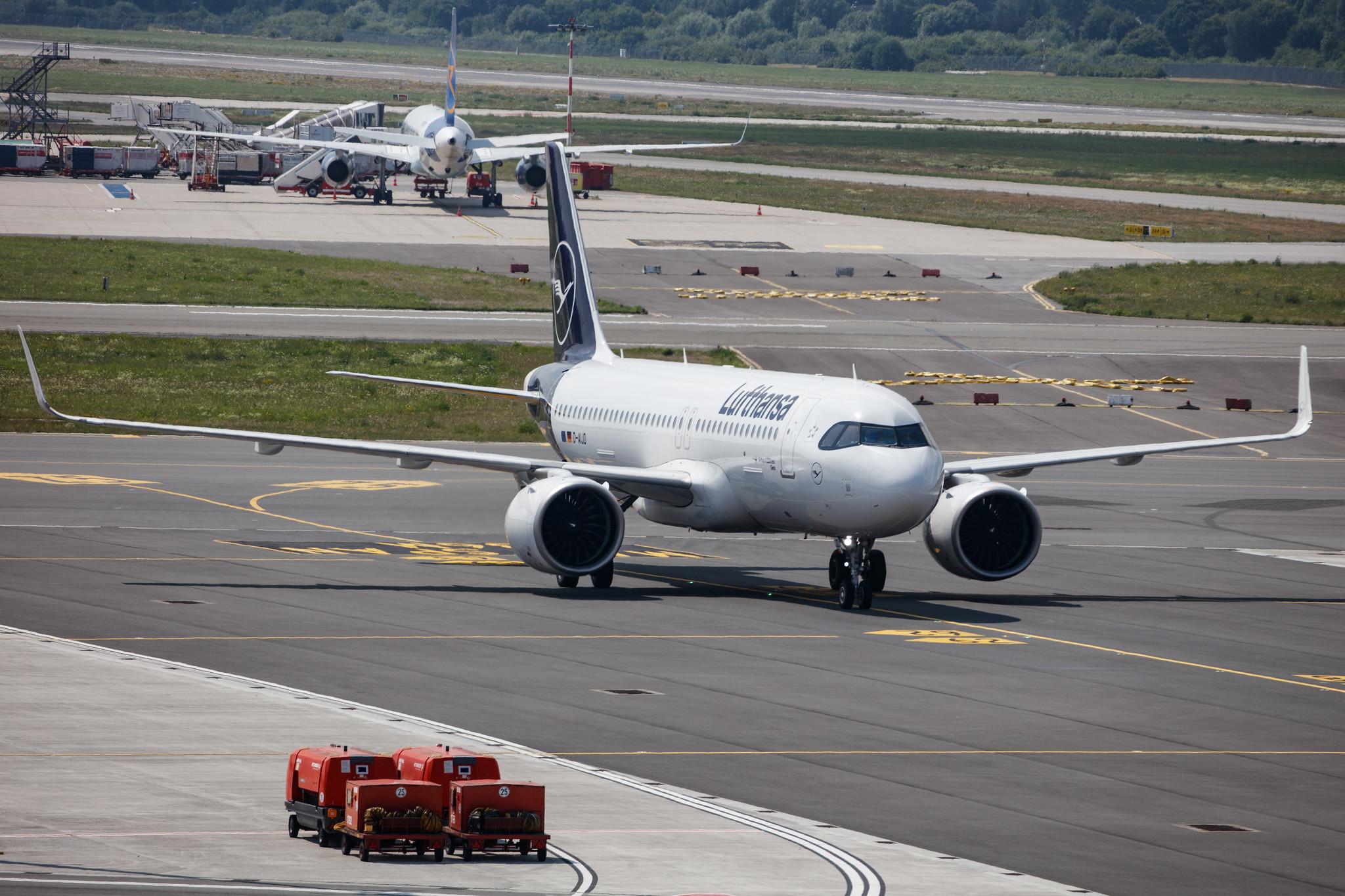Hamburg Airport: Lufthansa (LH / DLH) |  Airbus A320-271N A20N | D-AIJD | MSN 10281