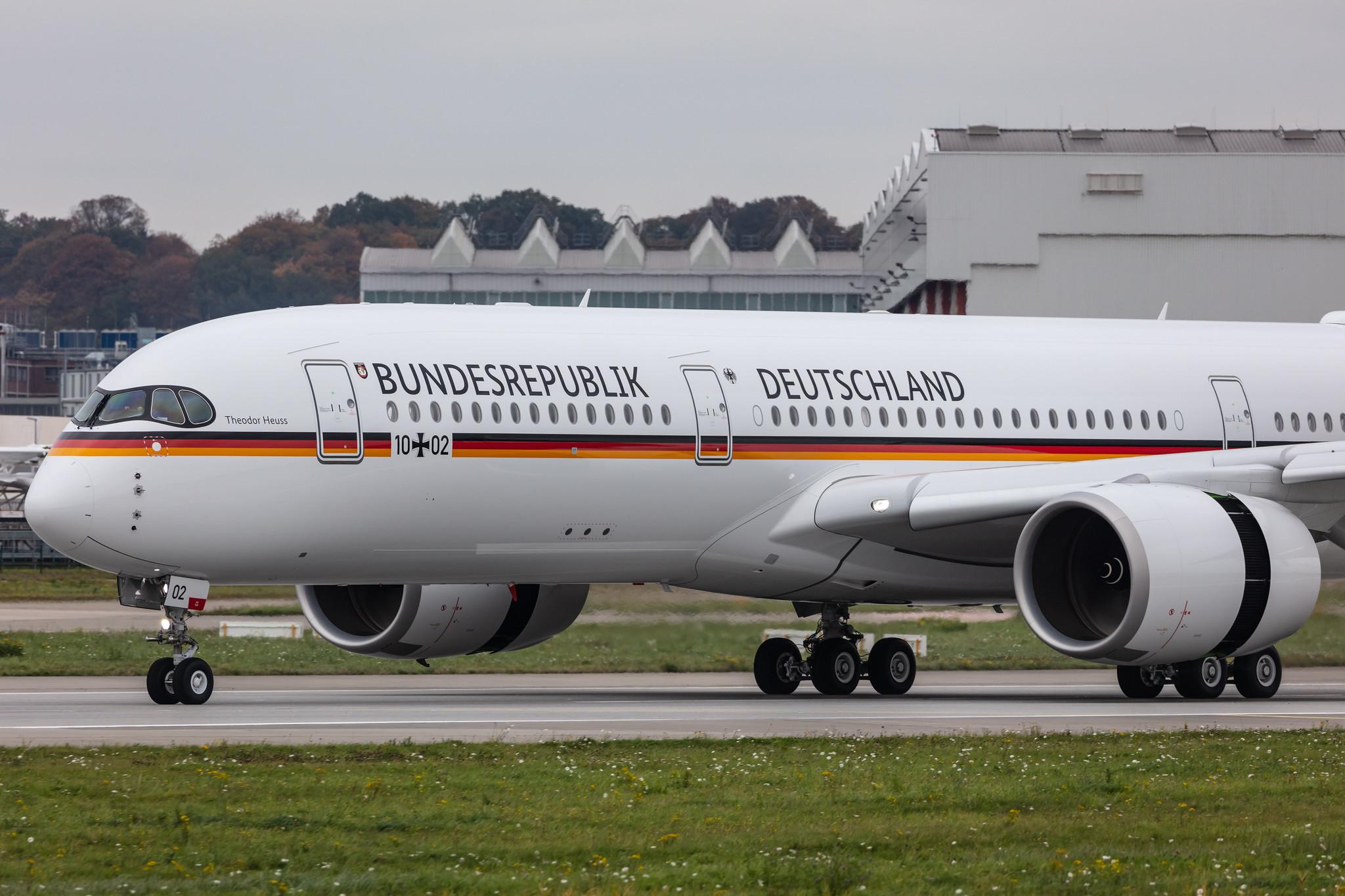 Hamburg Finkenwerder: German Air Force (/ GAF) | Airbus A350-941 (A359)  | F-WJKO | MSN 526