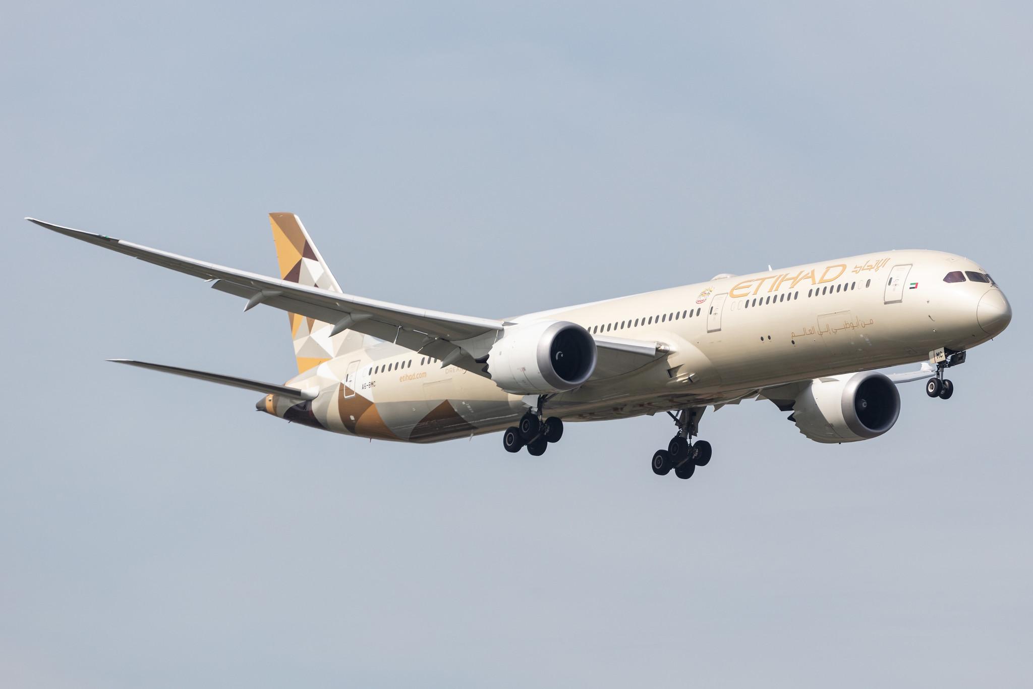 Amsterdam Schiphol: Etihad Airways (EY / ETD) |  Boeing 787-10 Dreamliner B78X | A6-BMC | MSN 60757
