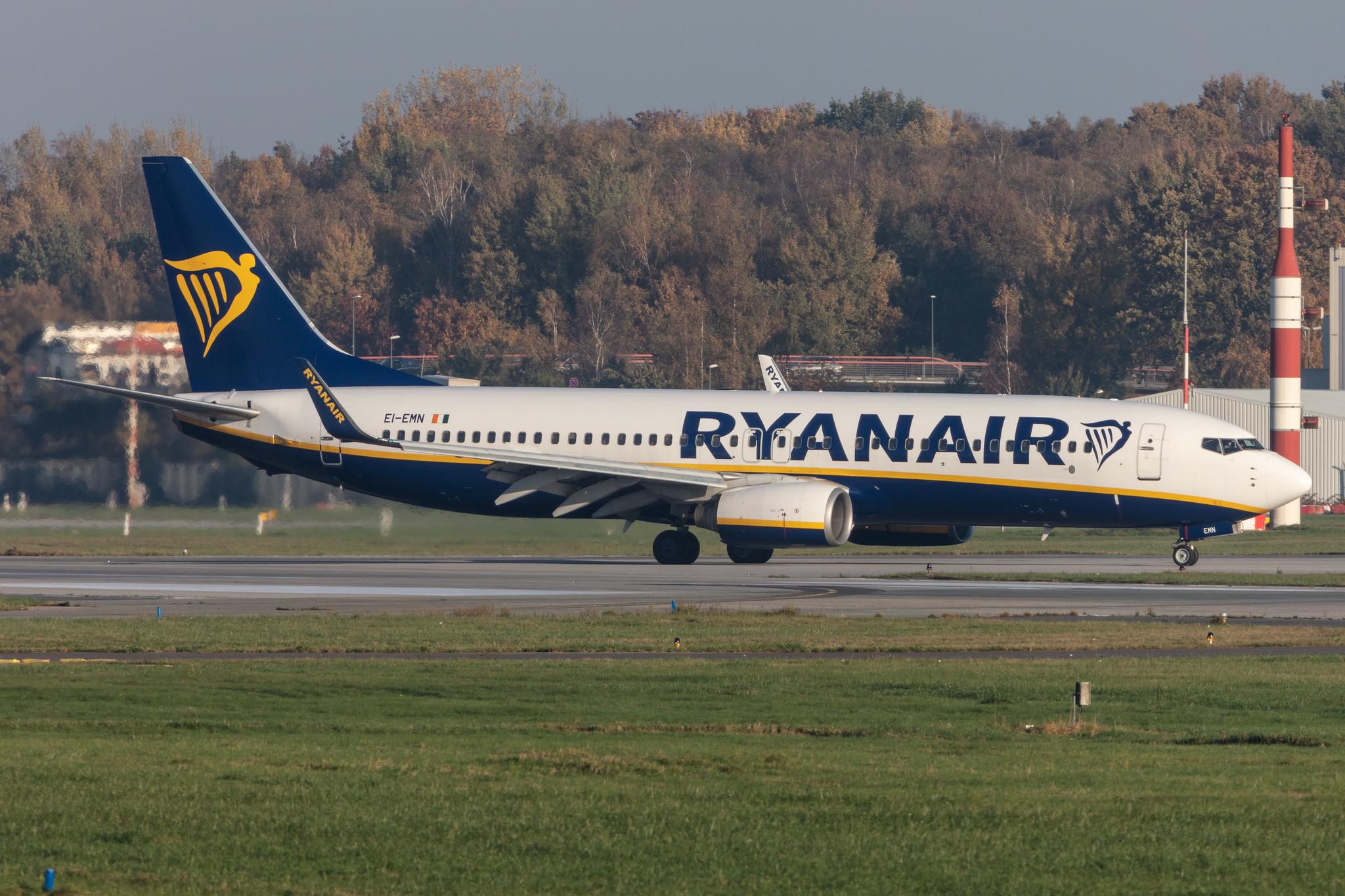 Hamburg Airport: Ryanair (FR / RYR) |  Boeing 737-8AS B738 | EI-EMN | MSN 38515