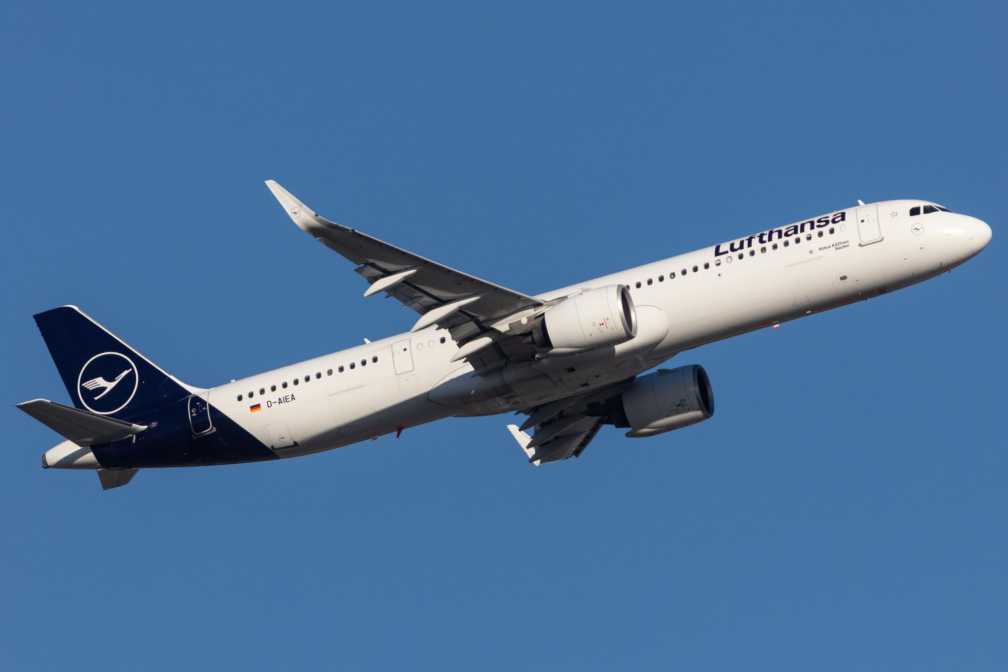 Frankfurt Airport: Lufthansa (LH / DLH) |  Airbus A321-271NX A21N | D-AIEA | MSN 08761