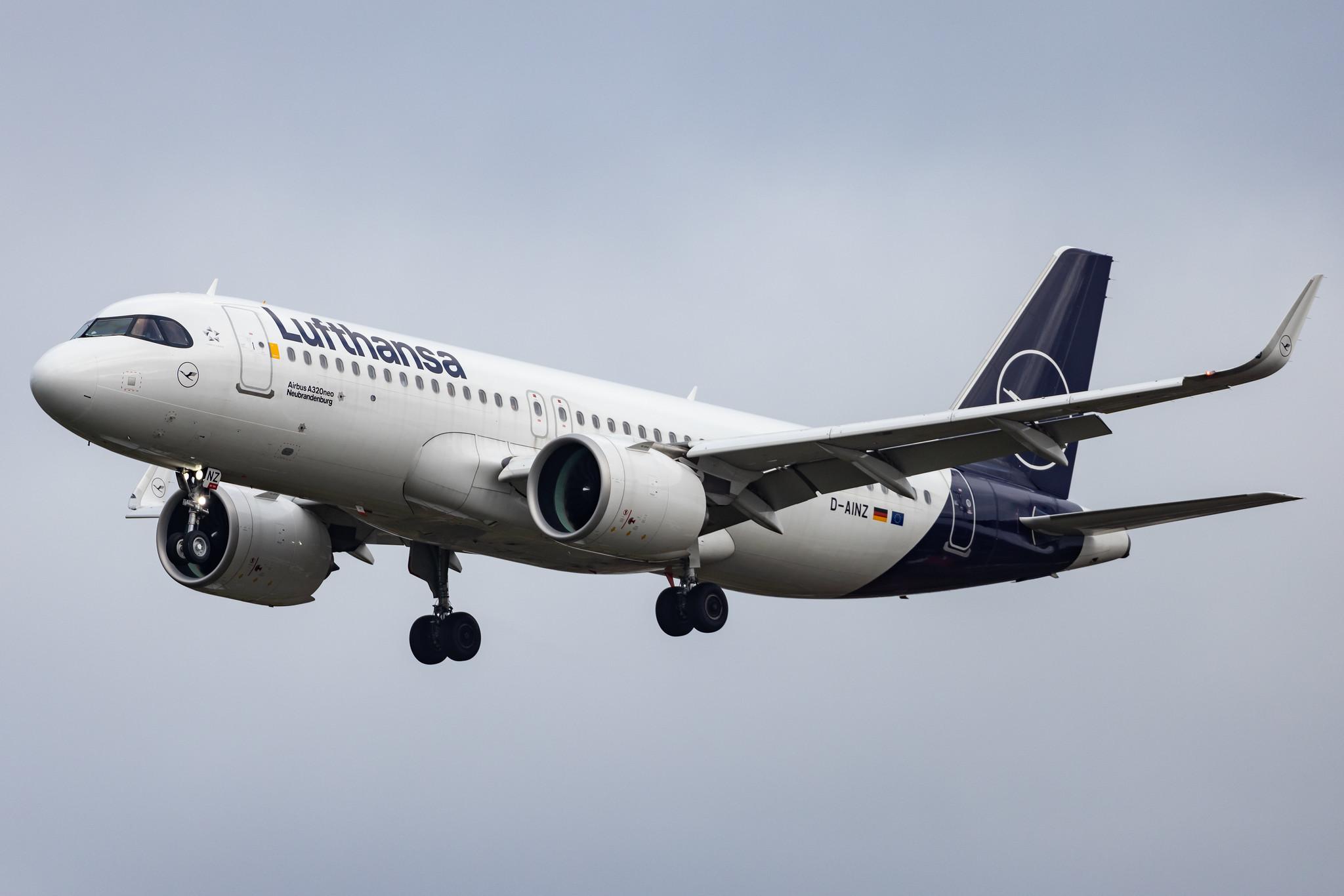 Hamburg Airport: Lufthansa (LH / DLH) |  Airbus A320-271N A20N | D-AINZ | MSN 9442