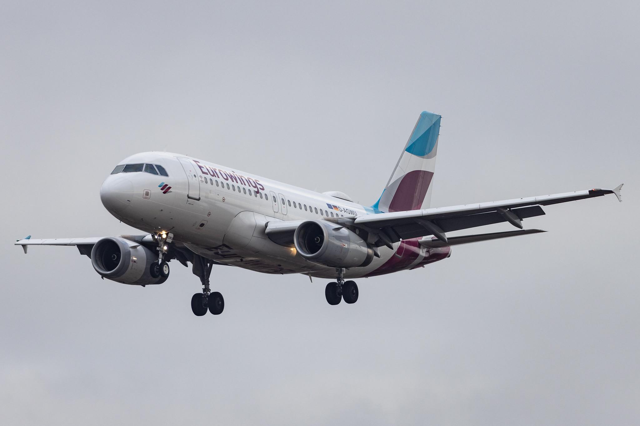 Hamburg Airport: Eurowings (EW / EWG) |  Airbus A319-132 A319 | D-AGWU | MSN 5457