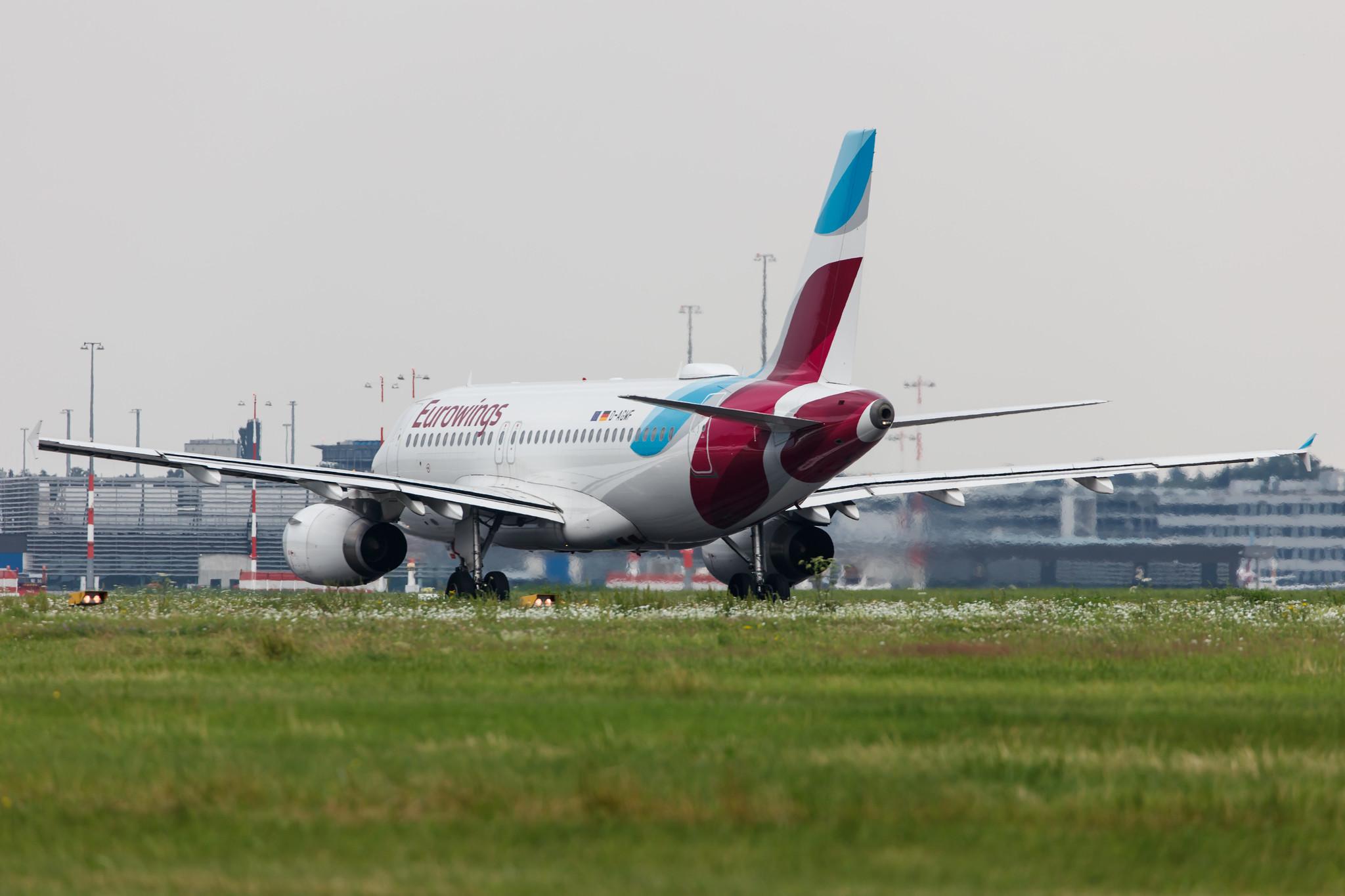 Hamburg Airport: Eurowings (EW / EWG) |  Airbus A319-132 A319 | D-AGWF | MSN 3172