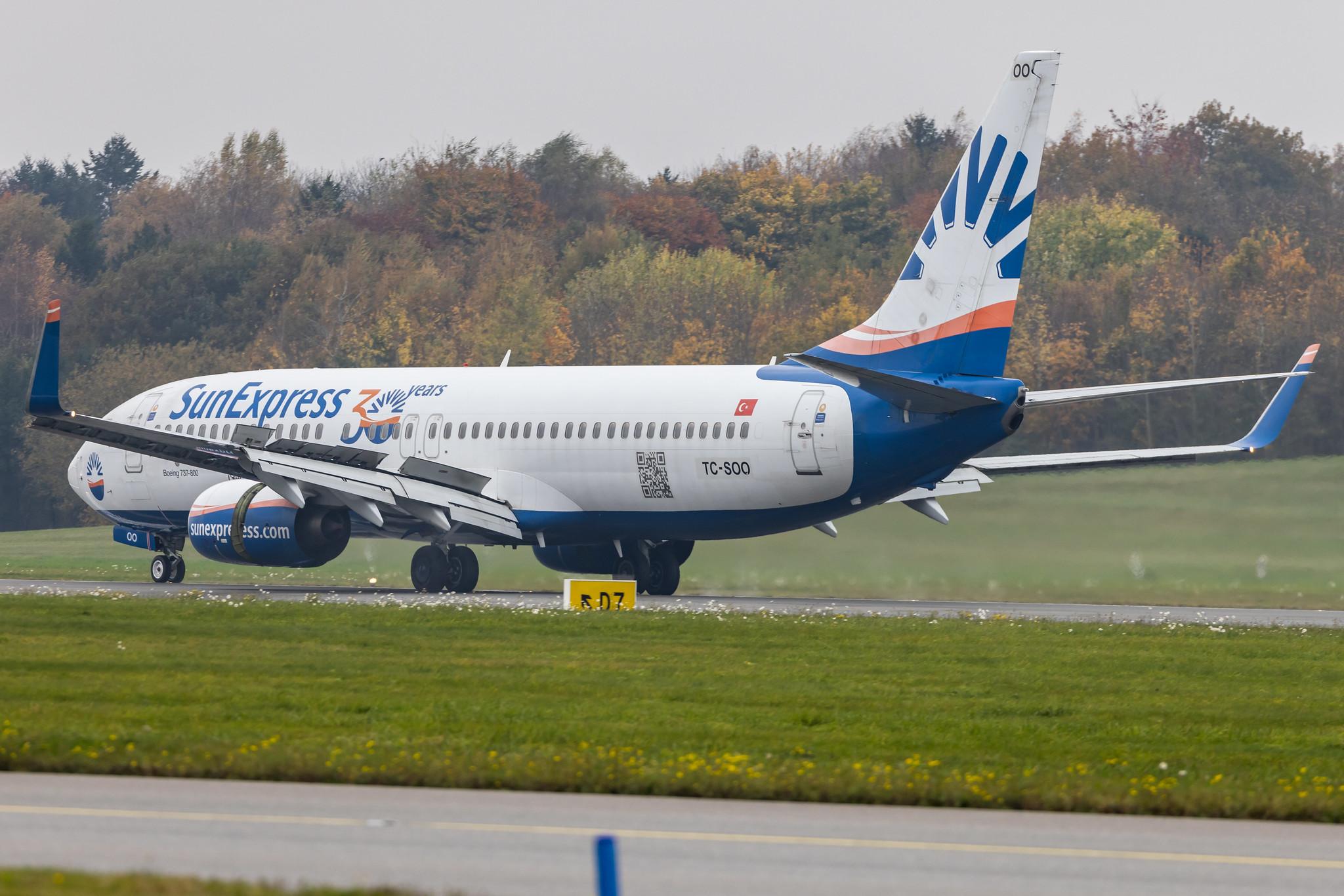 Hamburg Airport: SunExpress (XQ / SXS) |  Boeing 737-8AS B738 | TC-SOO | MSN 33558