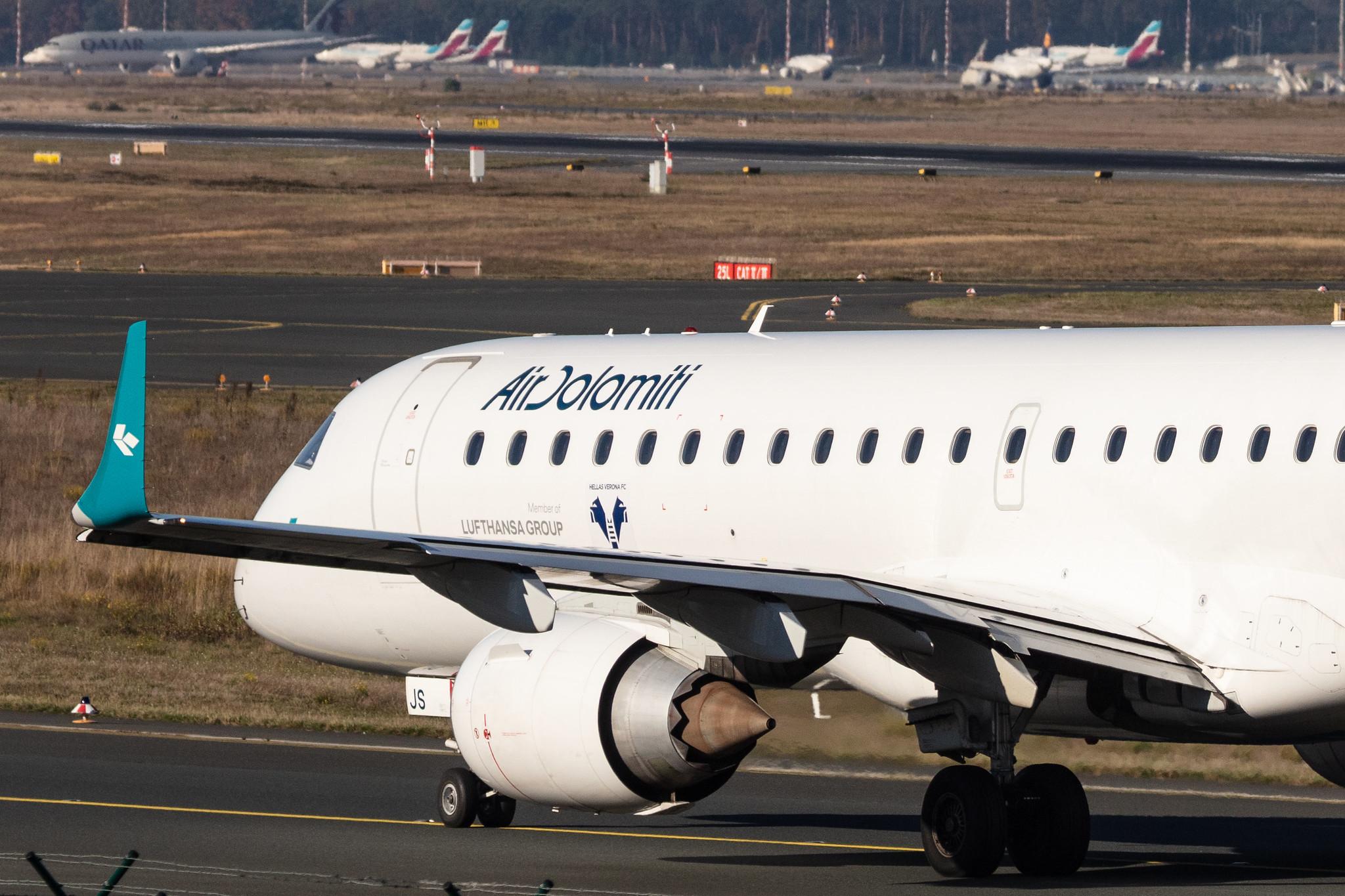Frankfurt Airport: Air Dolomiti (EN / DLA) |  Embraer E195LR E195 | I-ADJS | MSN 19000597