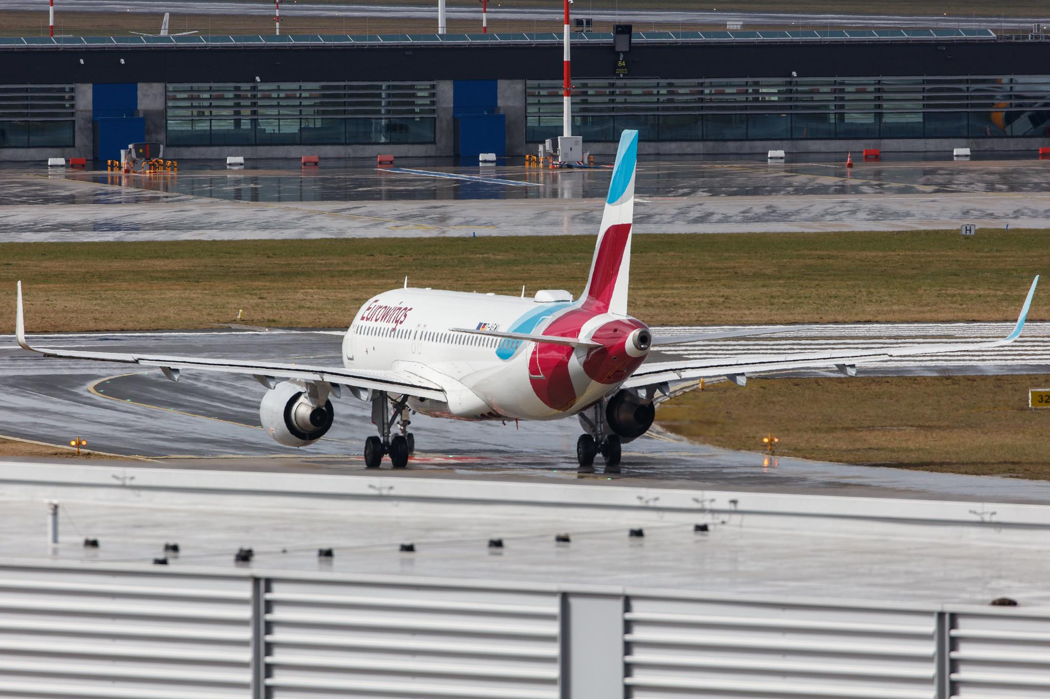 Hamburg Airport: Eurowings (EW / EWG) |  Airbus A320-214 A320 | D-AEWU | MSN 7513