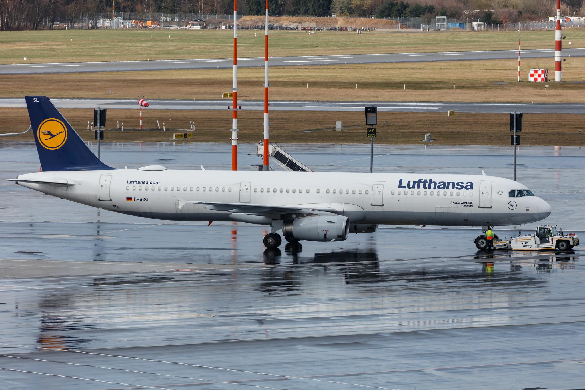 Hamburg Airport: Lufthansa (LH / DLH) |  Airbus A321-231 A321 | D-AISL | MSN 3434