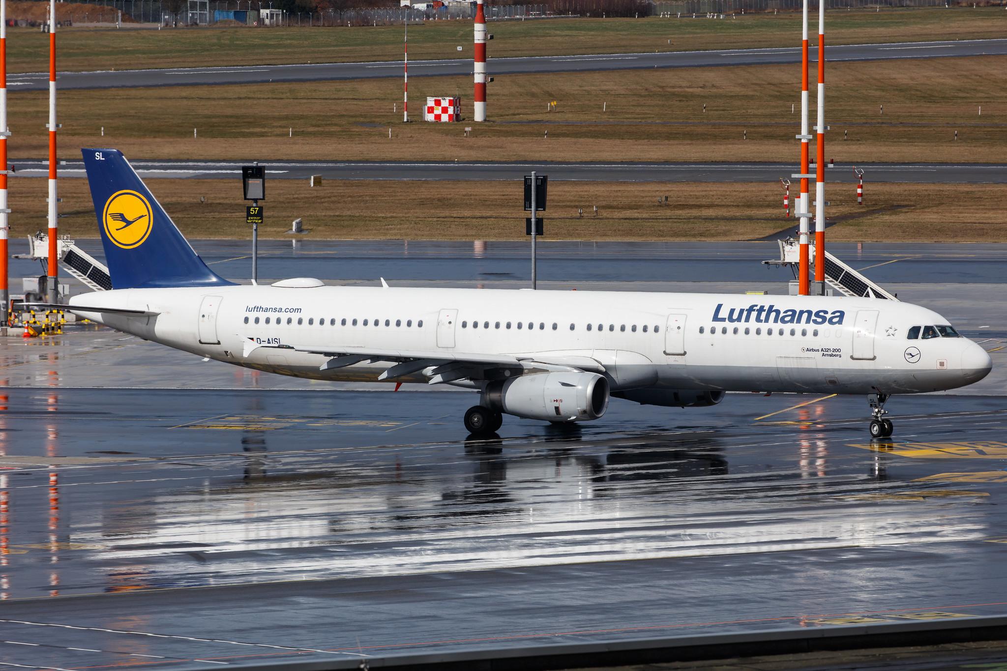 Hamburg Airport: Lufthansa (LH / DLH) |  Airbus A321-231 A321 | D-AISL | MSN 3434