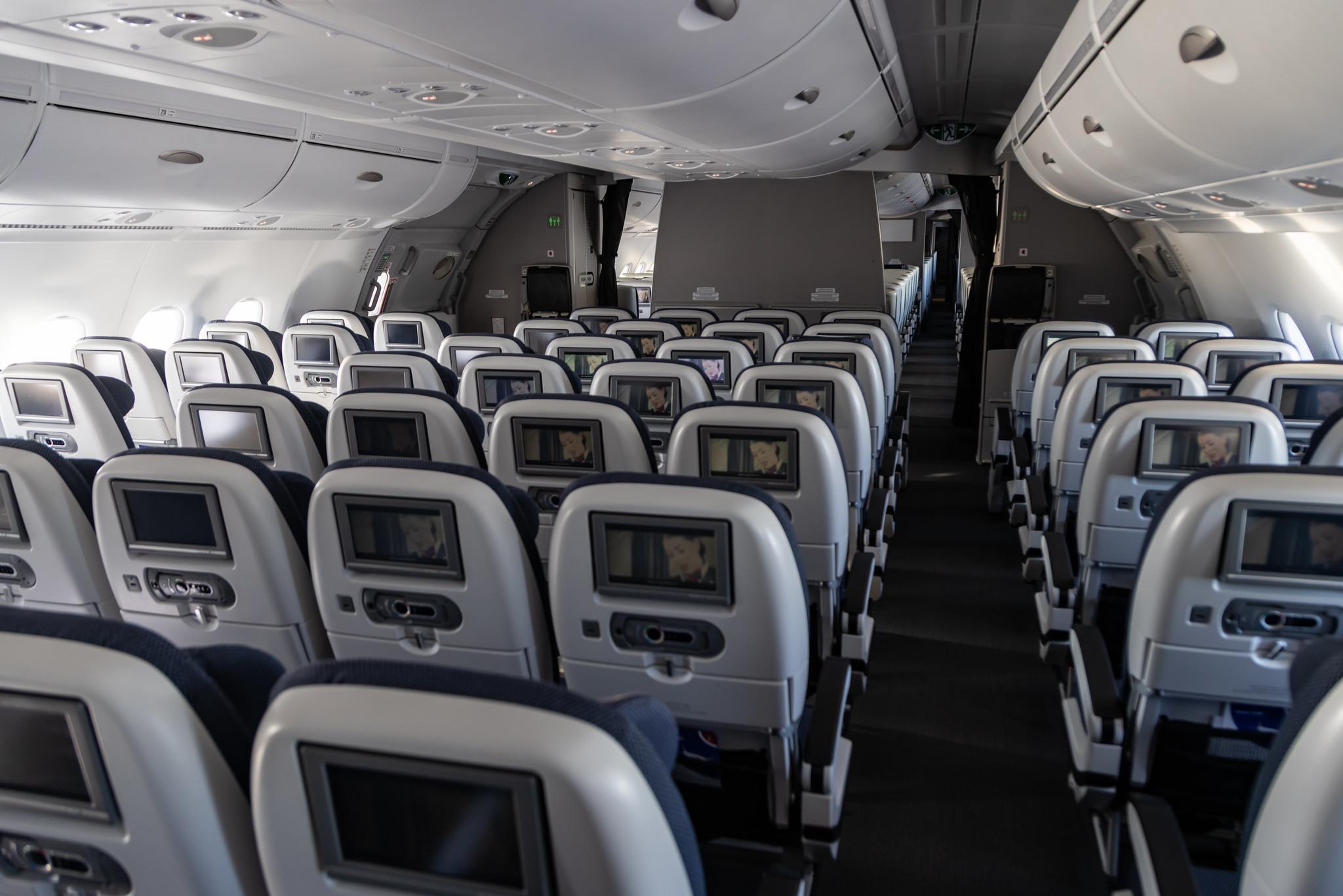 Inflight BA903 FRA-LHR: British Airways (BA / BAW) |  Airbus A380-841 A388 | G-XLEF | MSN 151