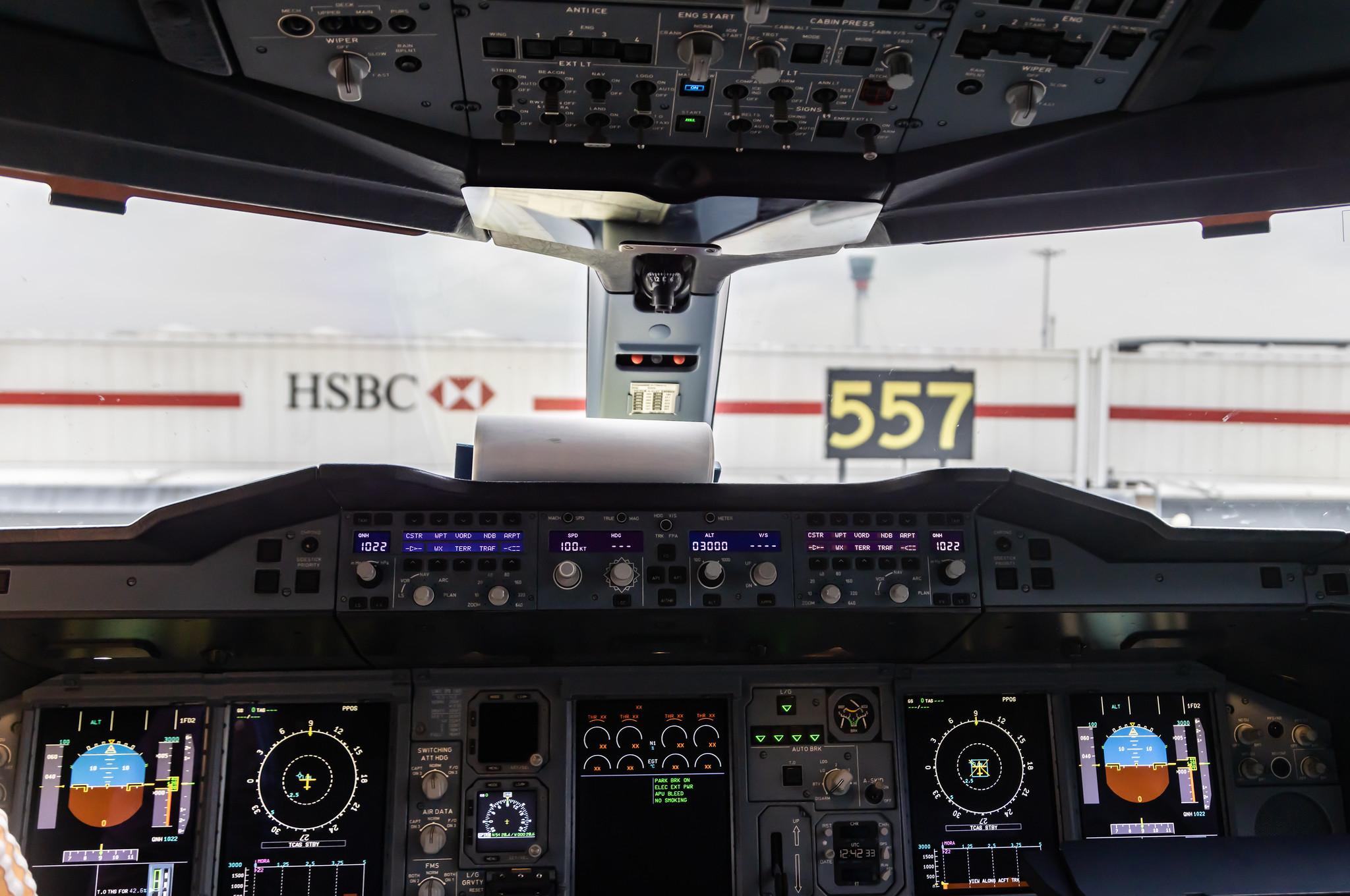 London Heathrow Airport: British Airways (BA / BAW) |  Airbus A380-841 A388 | G-XLEF | MSN 151