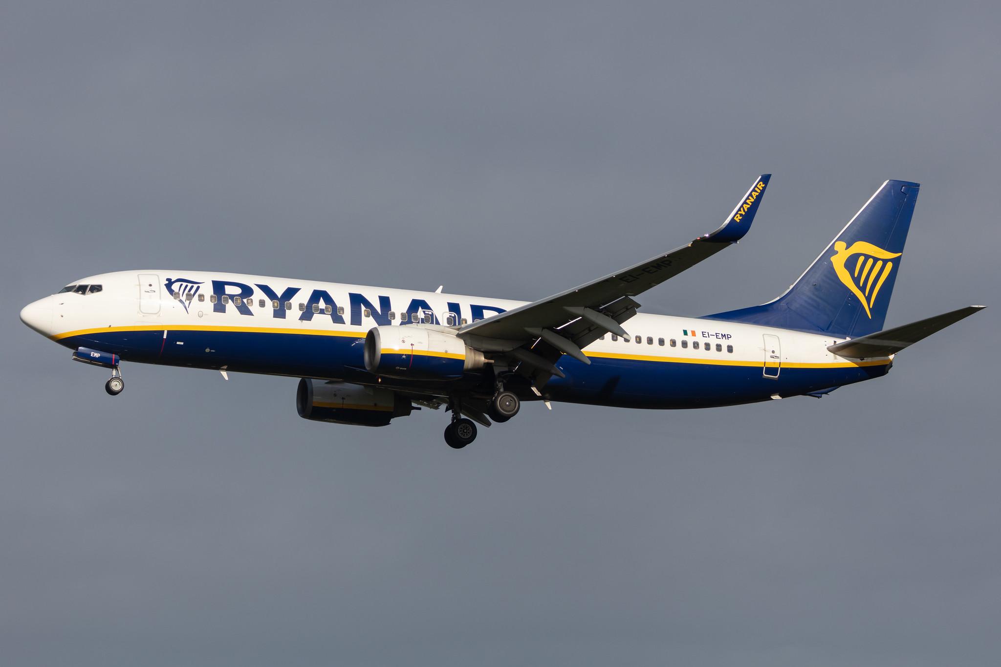 Hamburg Airport: Ryanair (FR / RYR) |  Boeing 737-8AS B738 | EI-EMP | MSN 40285