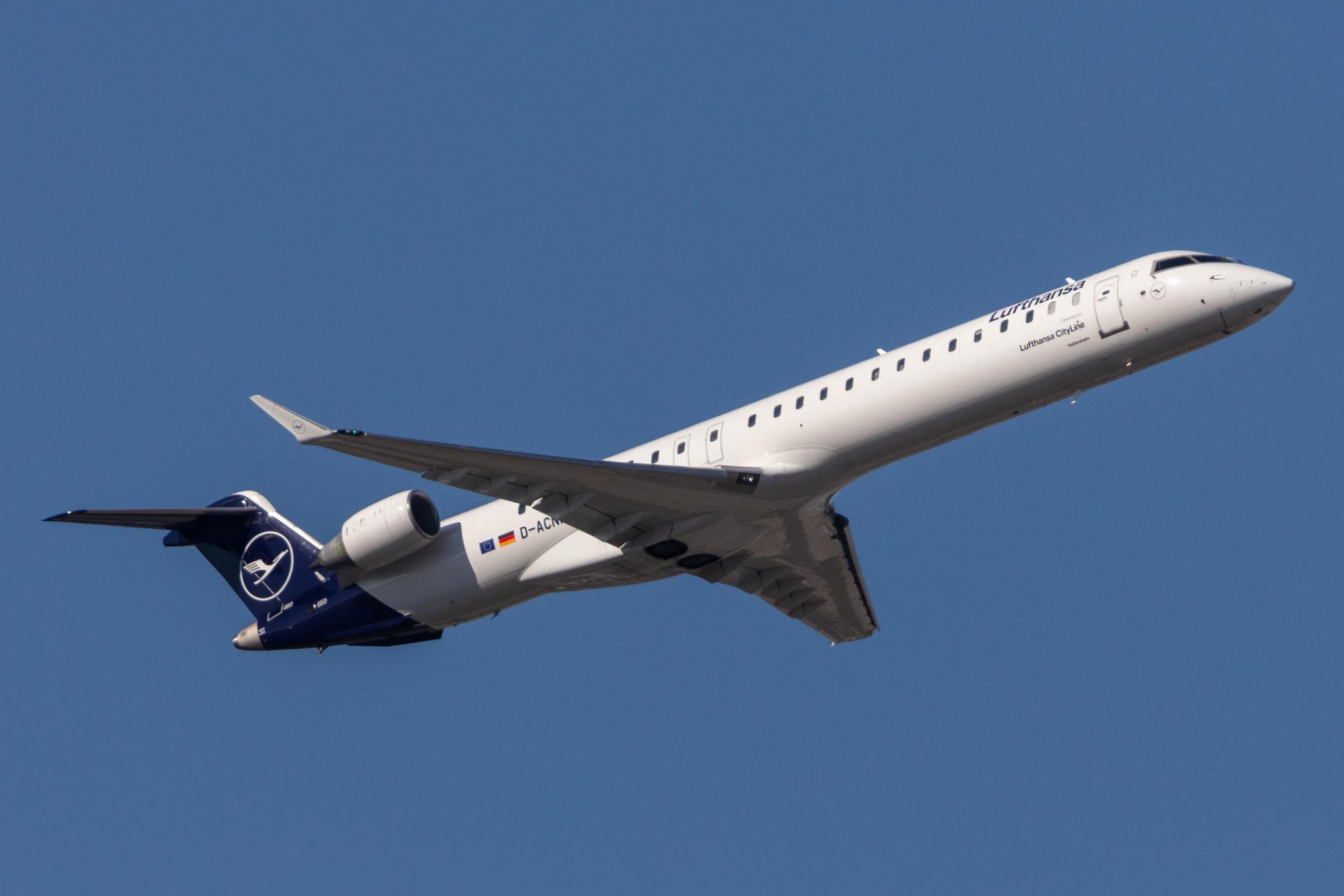 Frankfurt Airport: Lufthansa (LH / DLH) | Operator: Lufthansa CityLine |  Mitsubishi CRJ-900LR CRJ9 | D-ACNP | MSN 15259
