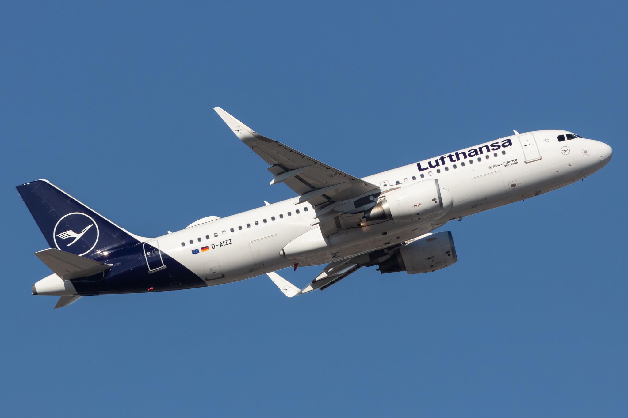 Frankfurt Airport: Lufthansa (LH / DLH) |  Airbus A320-214 A320 | D-AIZZ | MSN 5831