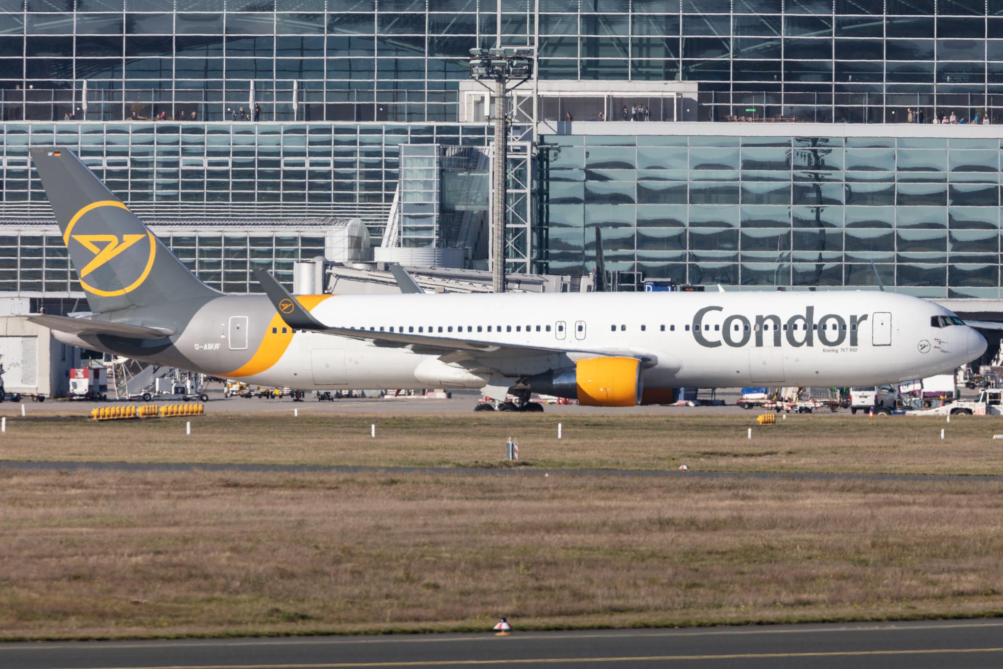 Frankfurt Airport: Condor (DE / CFG) |  Boeing 767-330(ER) B763 | D-ABUF | MSN 26985