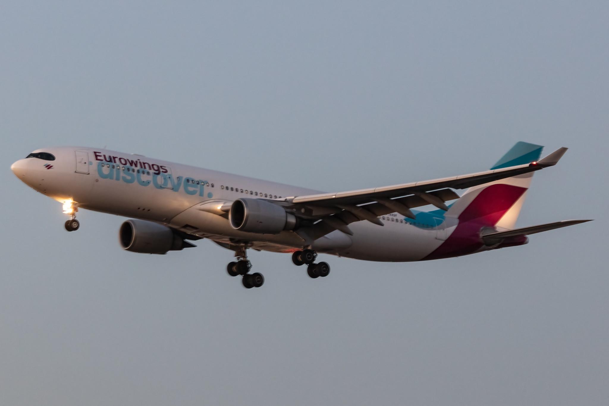 Frankfurt Airport: Eurowings Discover (4Y / OCN) |  Airbus A330-203 A332 | D-AXGF | MSN 0616