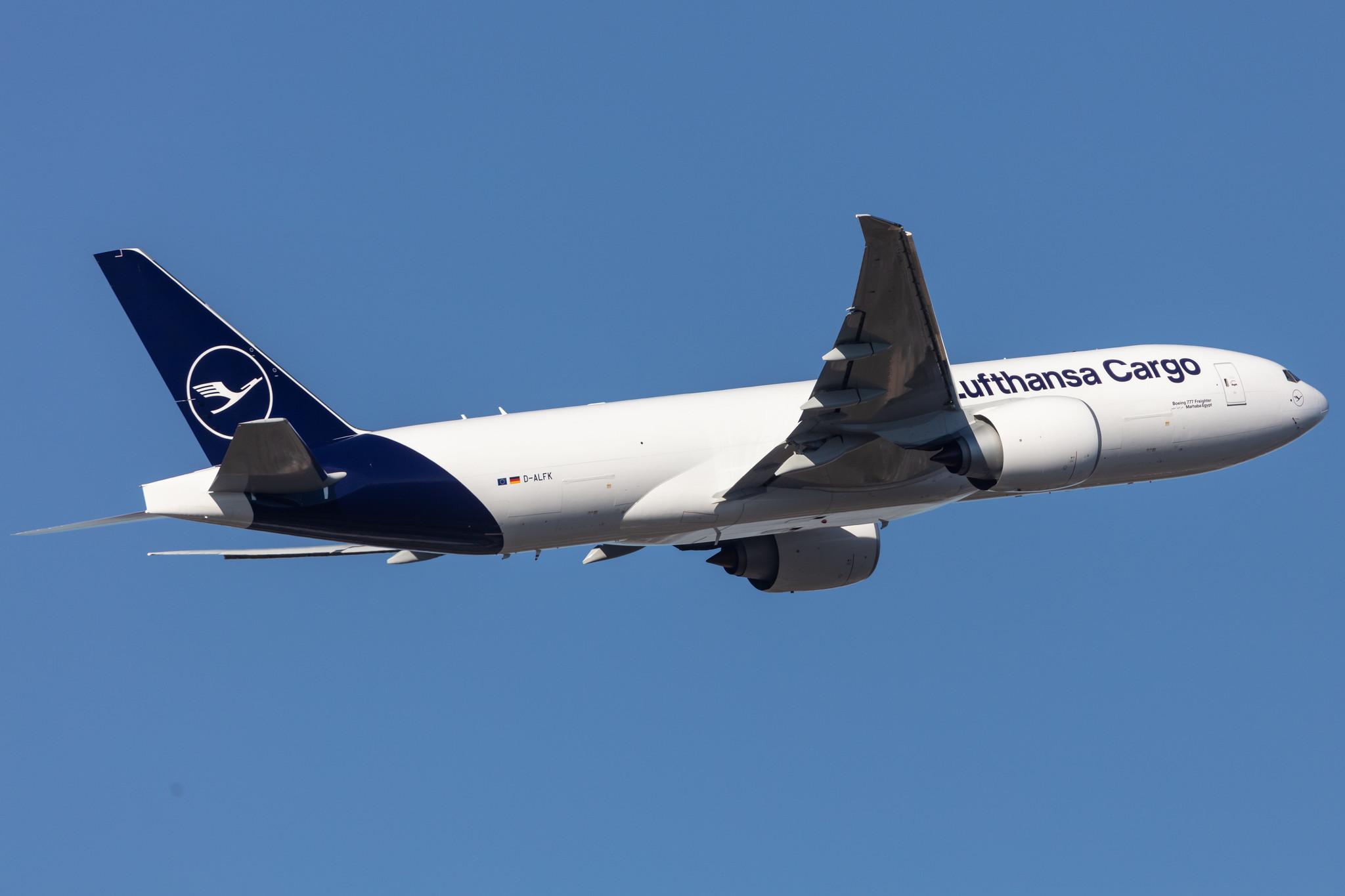 Frankfurt Airport: Lufthansa Cargo (/ GEC) |  Boeing 777-F B77L | D-ALFK | MSN 67146