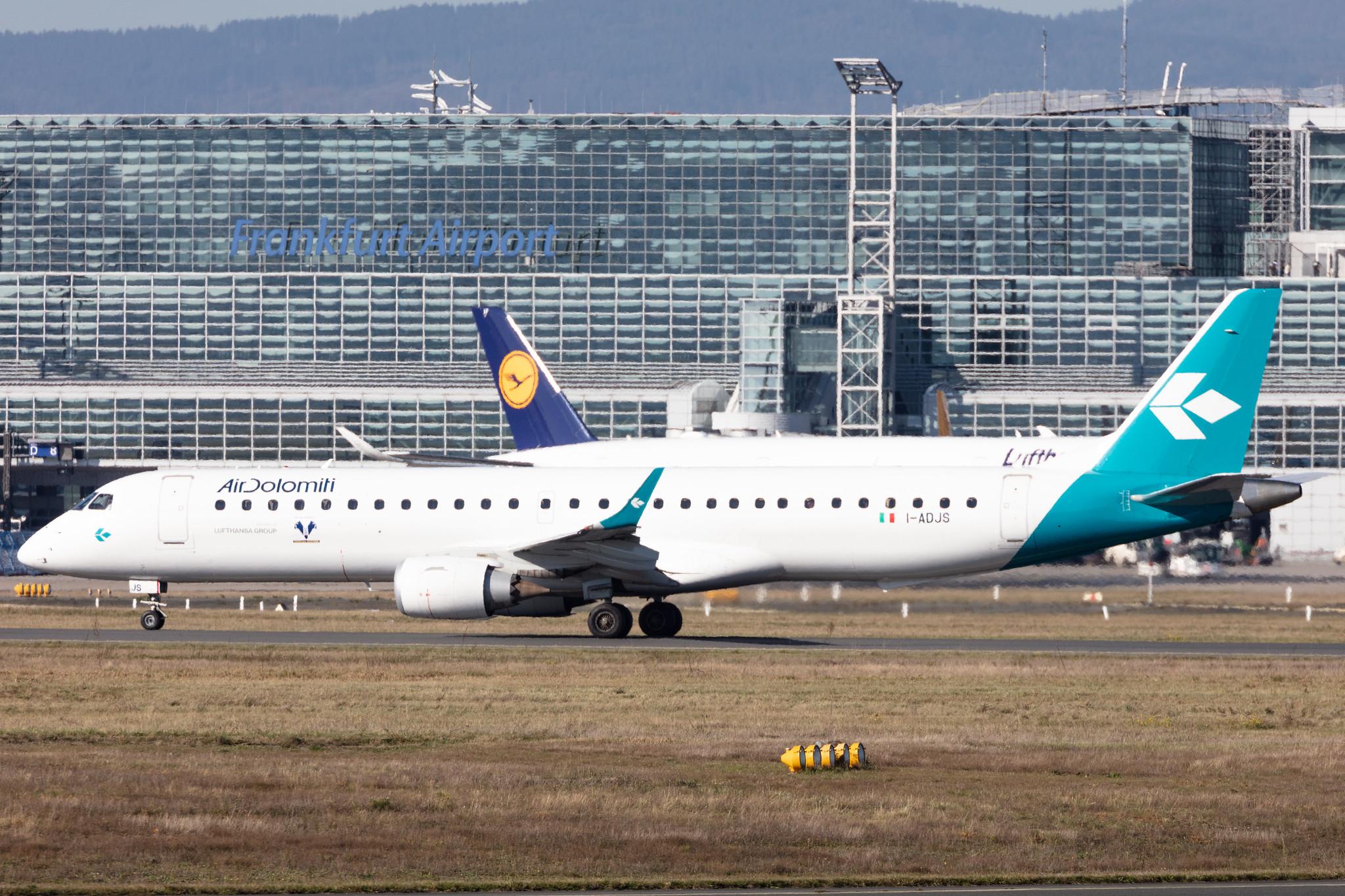 Frankfurt Airport: Air Dolomiti (EN / DLA) |  Embraer E195LR E195 | I-ADJS | MSN 19000597