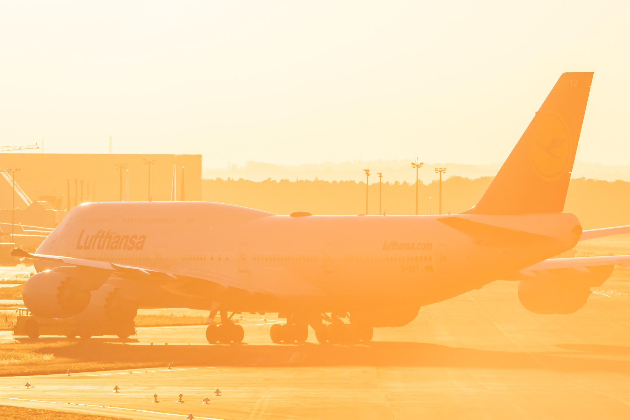 Frankfurt Airport: Lufthansa (LH / DLH) |  Boeing 747-830 B748 | D-ABYJ | MSN 37834