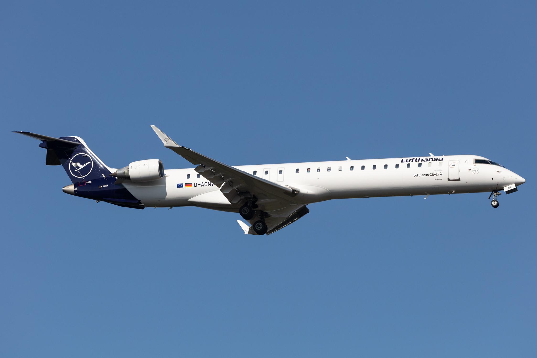 Frankfurt Airport: Lufthansa (LH / DLH) | Operator: Lufthansa CityLine |  Mitsubishi CRJ-900LR CRJ9 | D-ACNV | MSN 15268