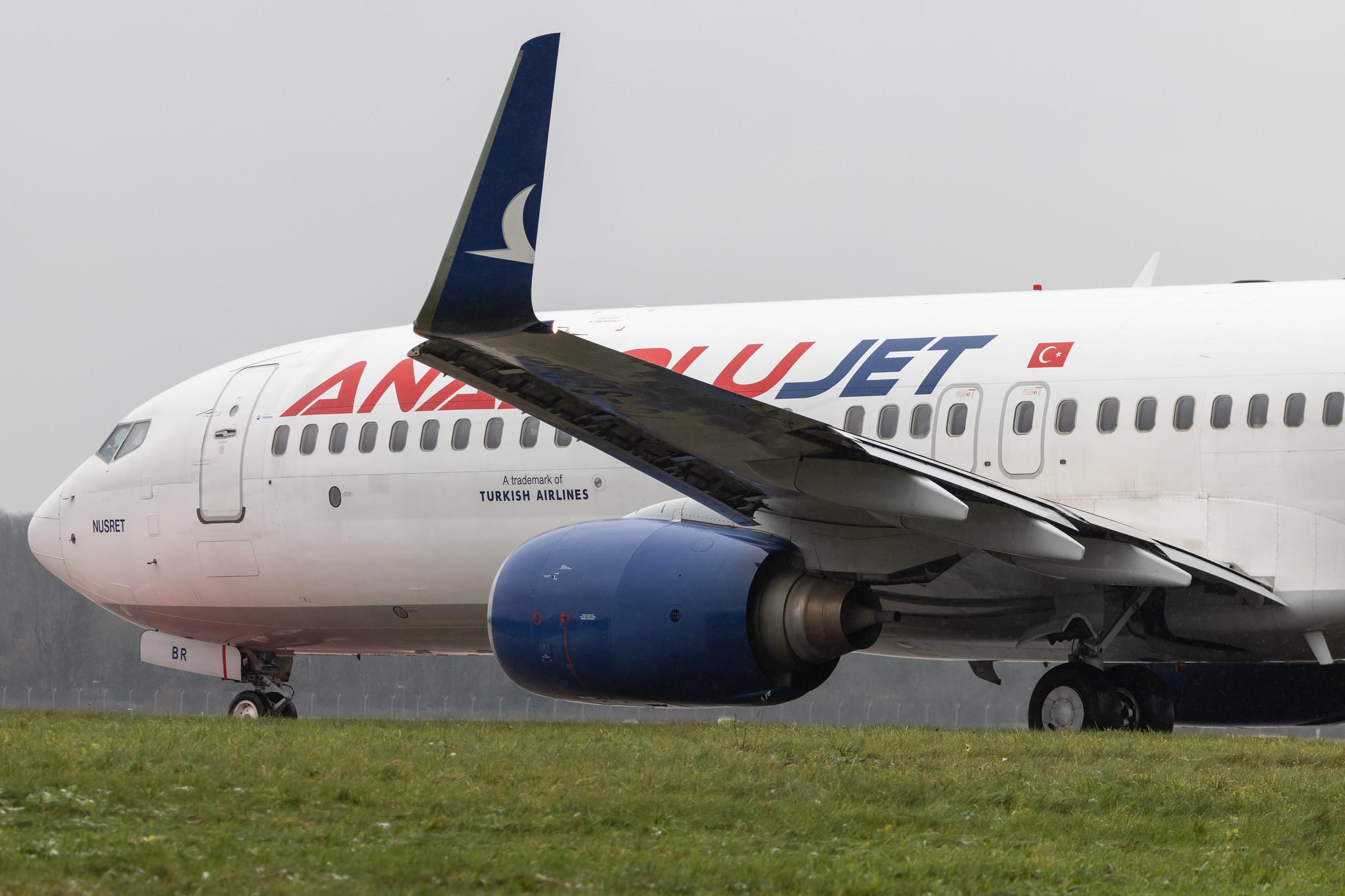 Hamburg Airport: AnadoluJet | Operator: Turkish Airlines |  Boeing 737-86N B738 | TC-SBR | MSN 32693