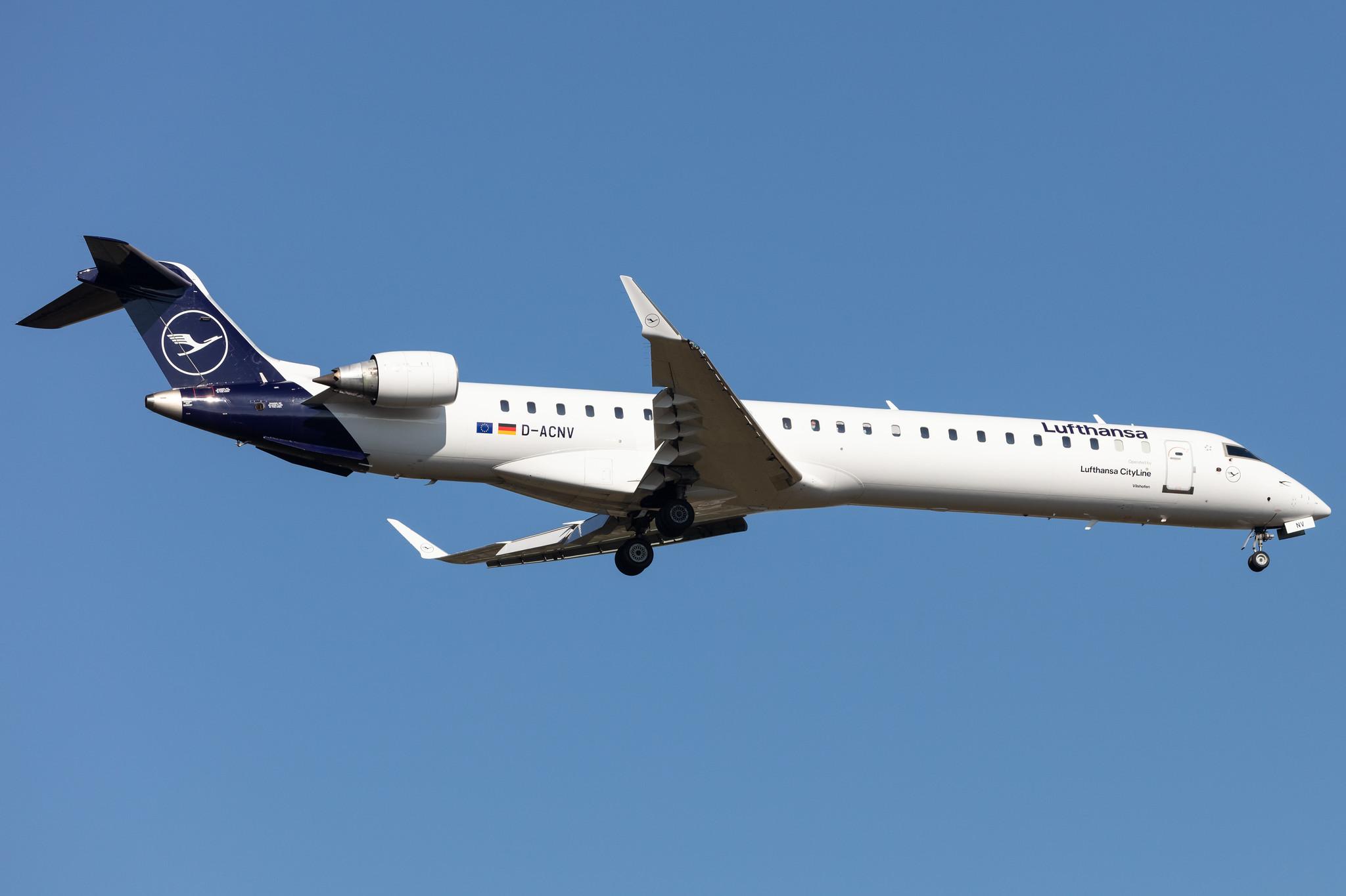 Frankfurt Airport: Lufthansa (LH / DLH) | Operator: Lufthansa CityLine |  Mitsubishi CRJ-900LR CRJ9 | D-ACNV | MSN 15268