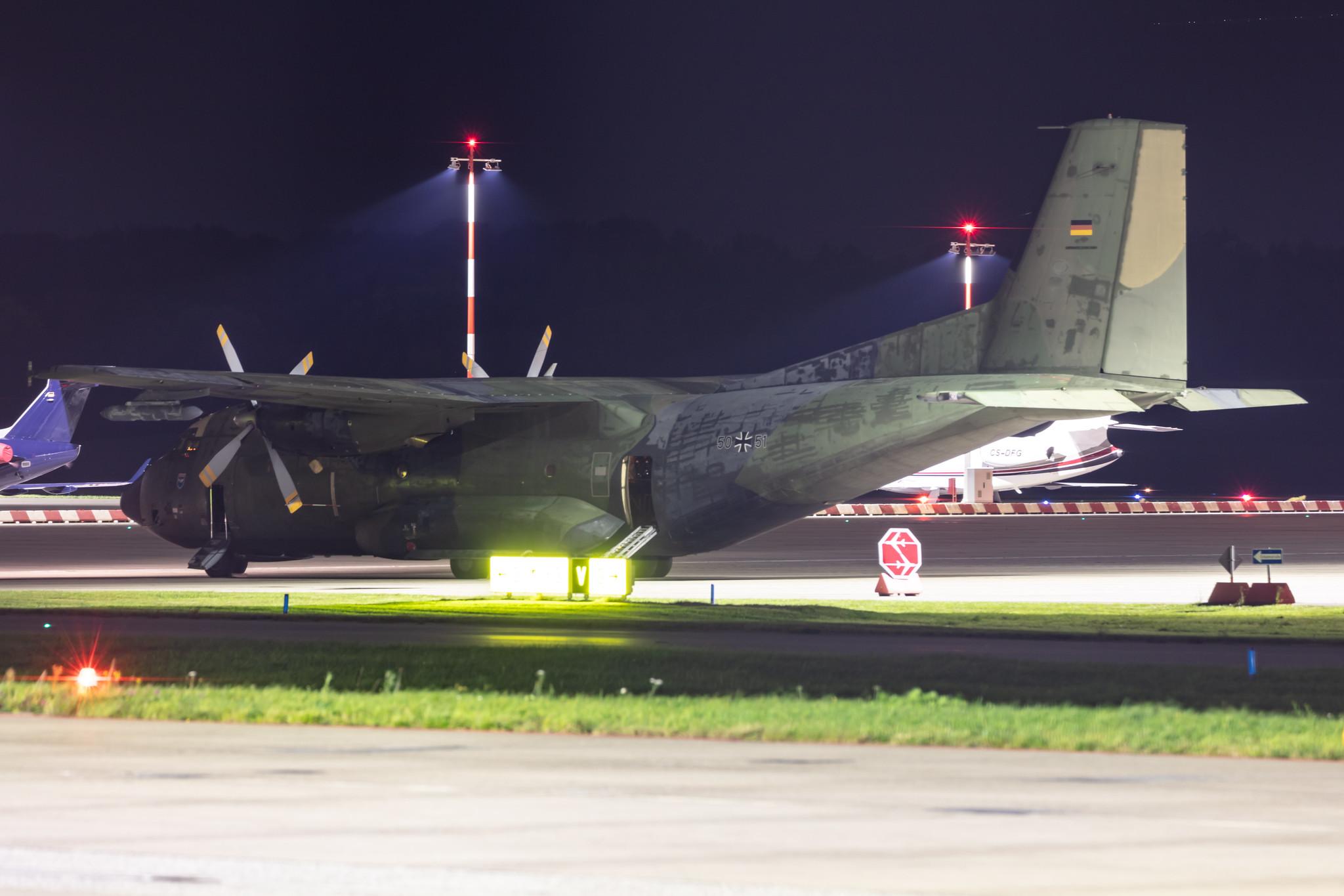Hamburg Airport: German Air Force (/ GAF) | Transall C-160D C160 | 50+51 | MSN D73