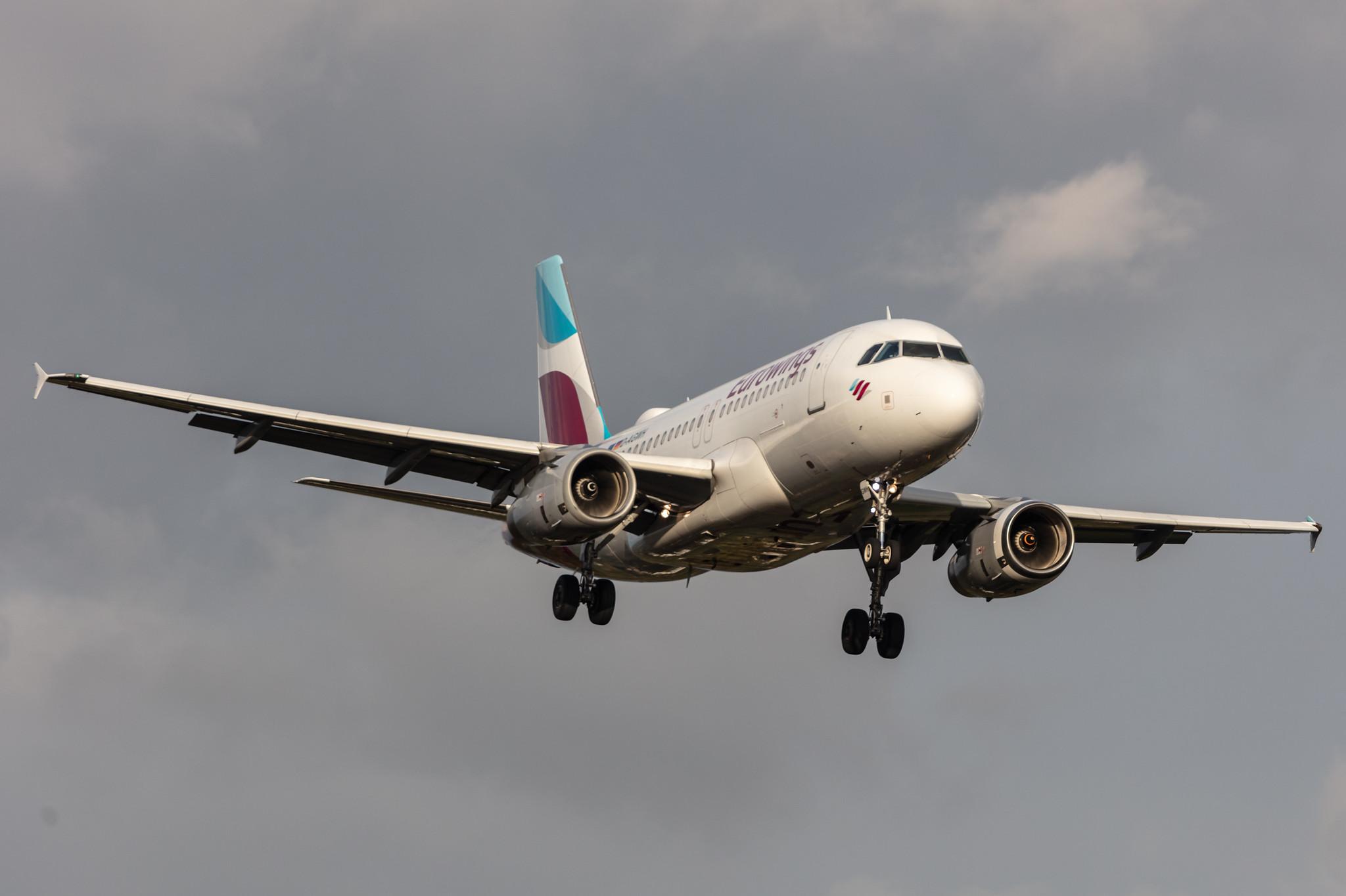 Hamburg Airport: Eurowings (EW / EWG) |  Airbus A319-132 A319 | D-AGWH | MSN 3352
